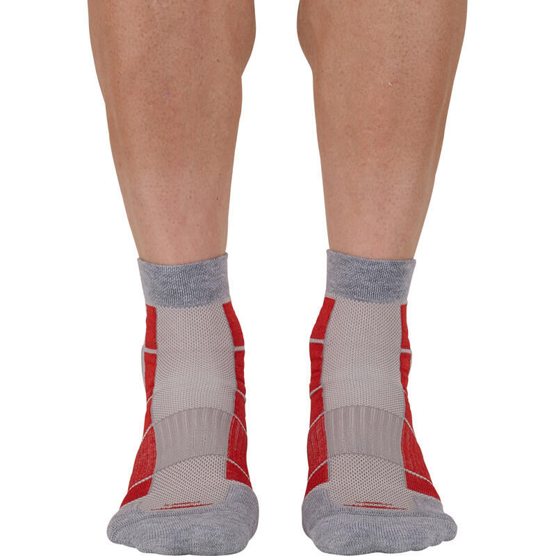 Chaussettes de randonnée ventilées - Hauteur MID - Rouge 3/4