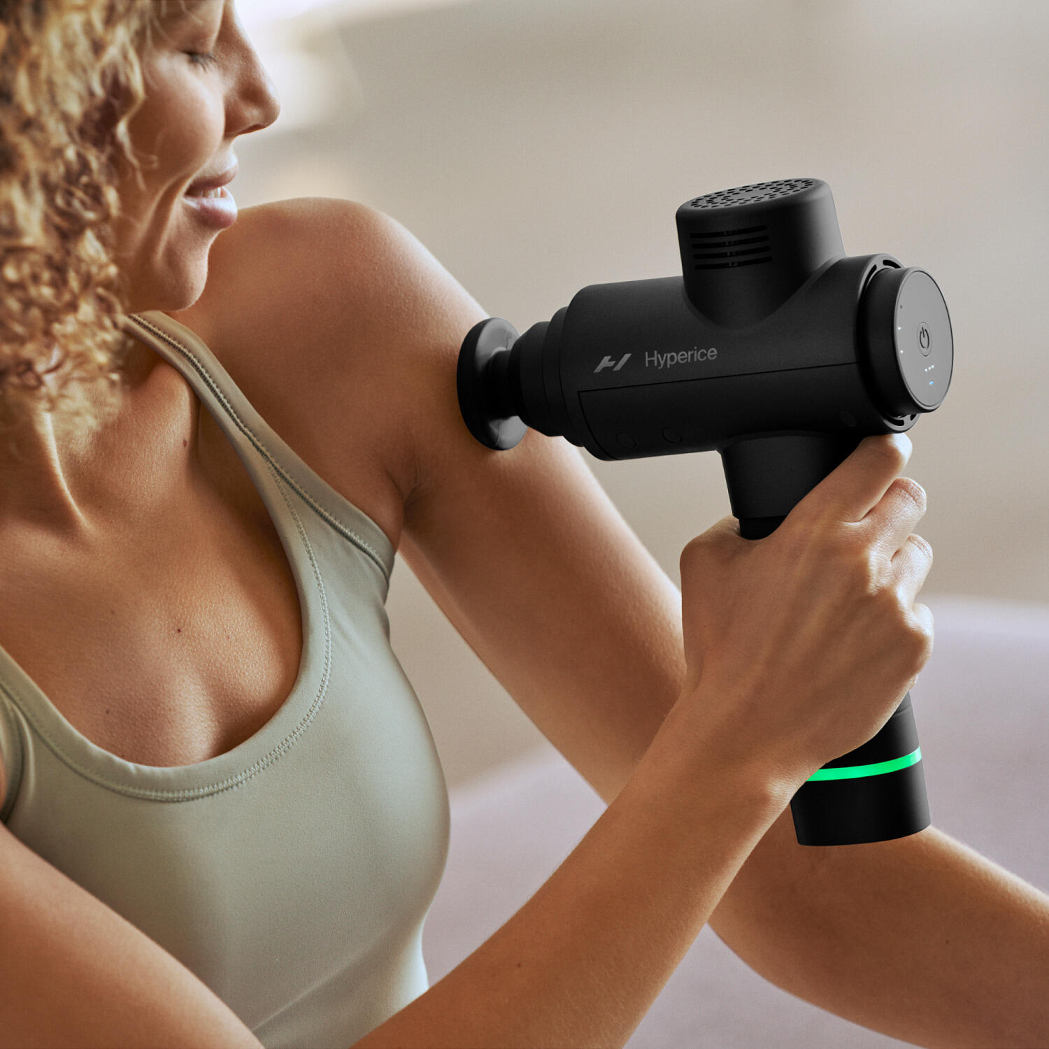 Hypervolt 2 Massage Gun - 5 Opzetstukken - Zwart 2/7