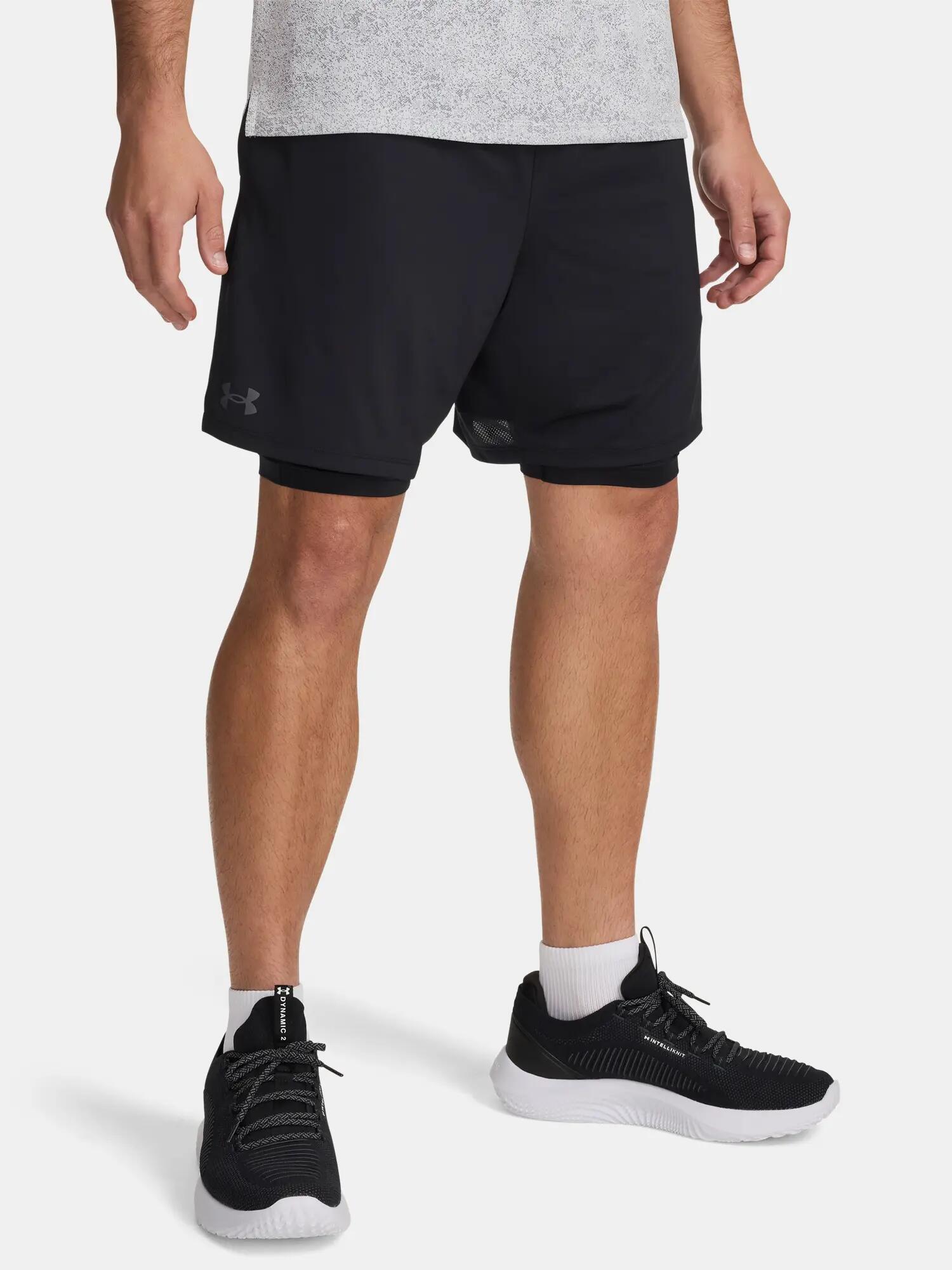 UNDER ARMOUR picture