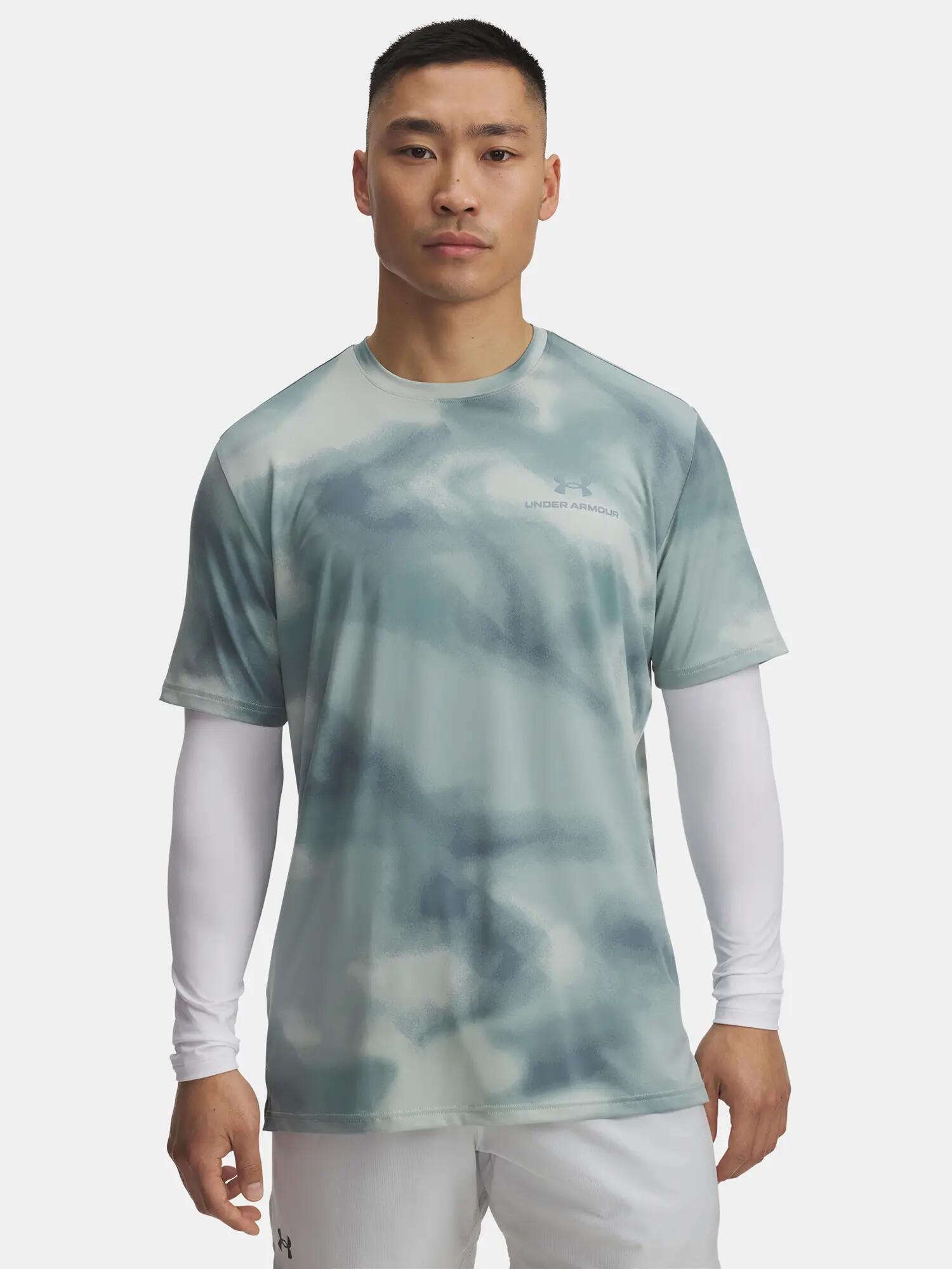 UNDER ARMOUR picture