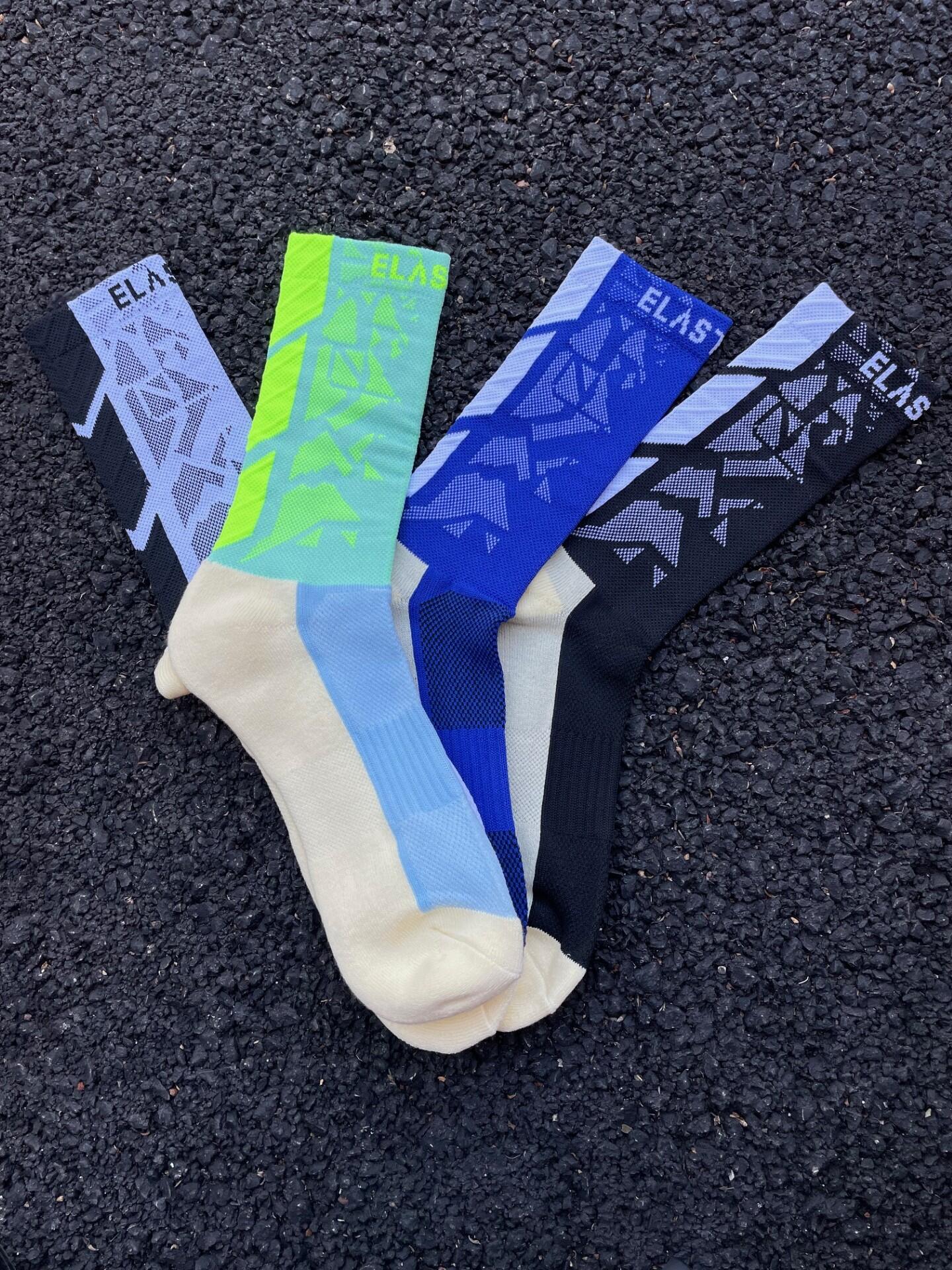 Calze sportive alte Blu Giallo Verde - Tecnica e performance - Multisport 7/7