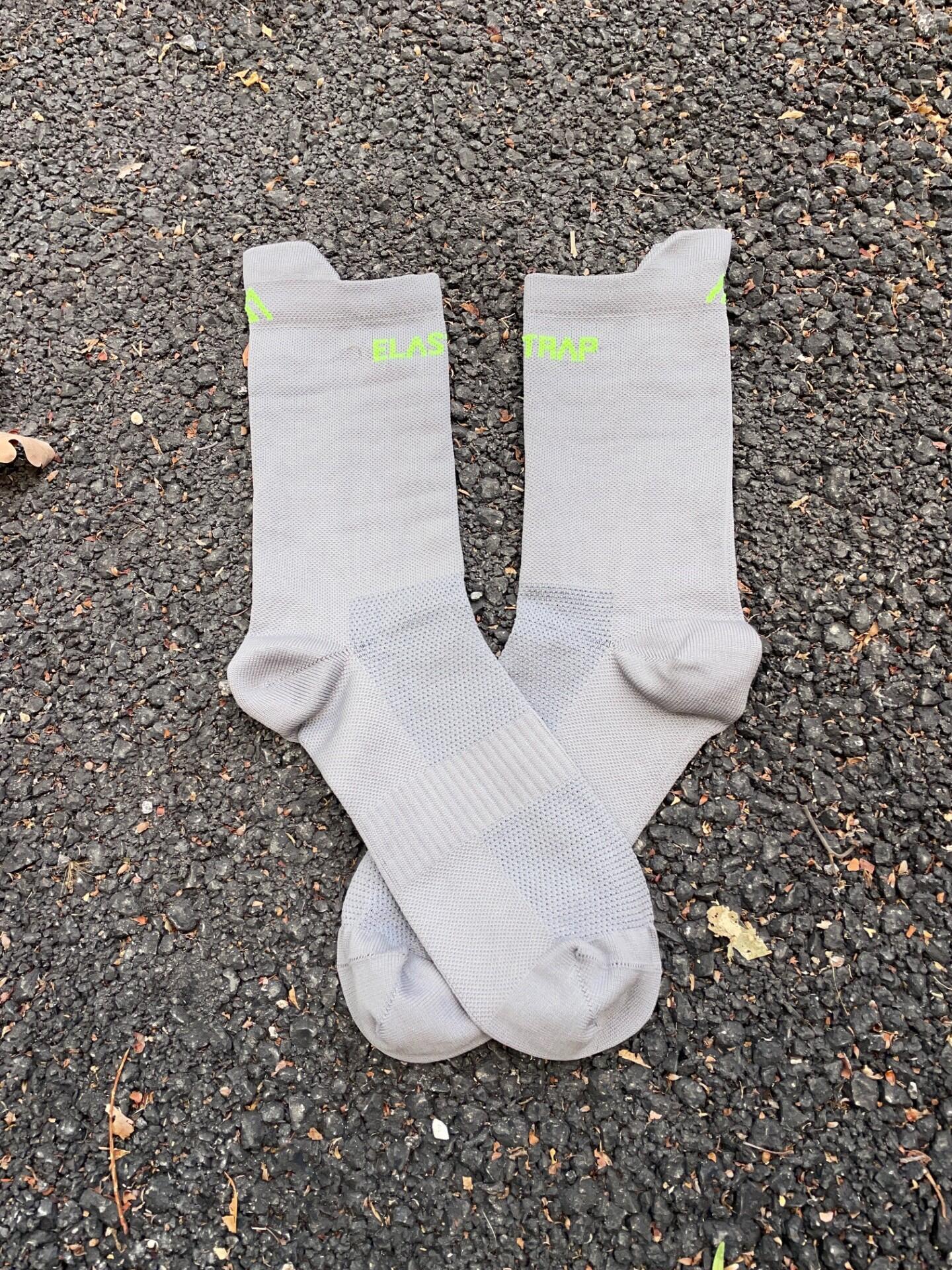 Chaussettes de Course Fines et Respirantes - Running, Vélo, Sports - La grise 6/7