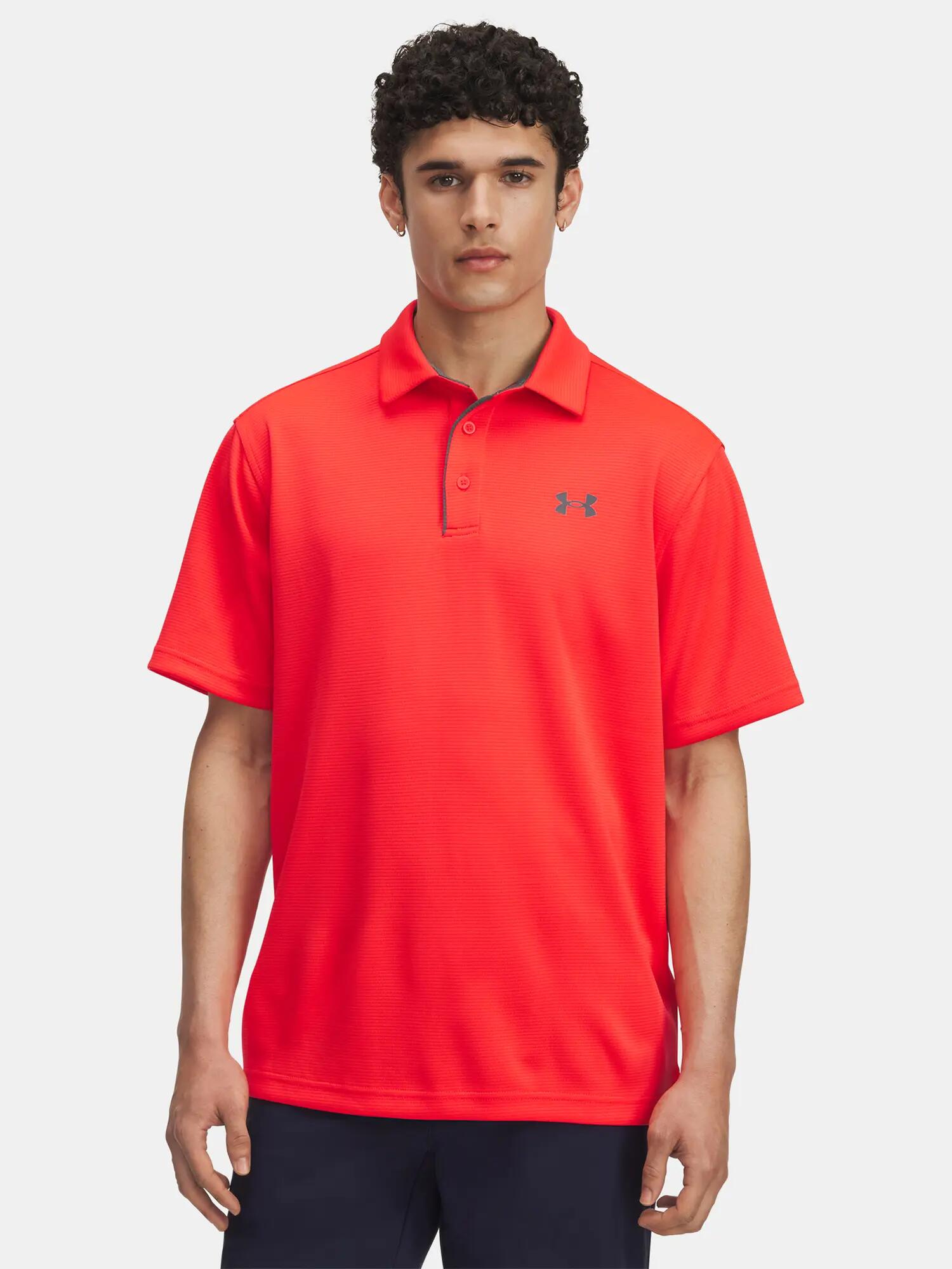 UNDER ARMOUR picture