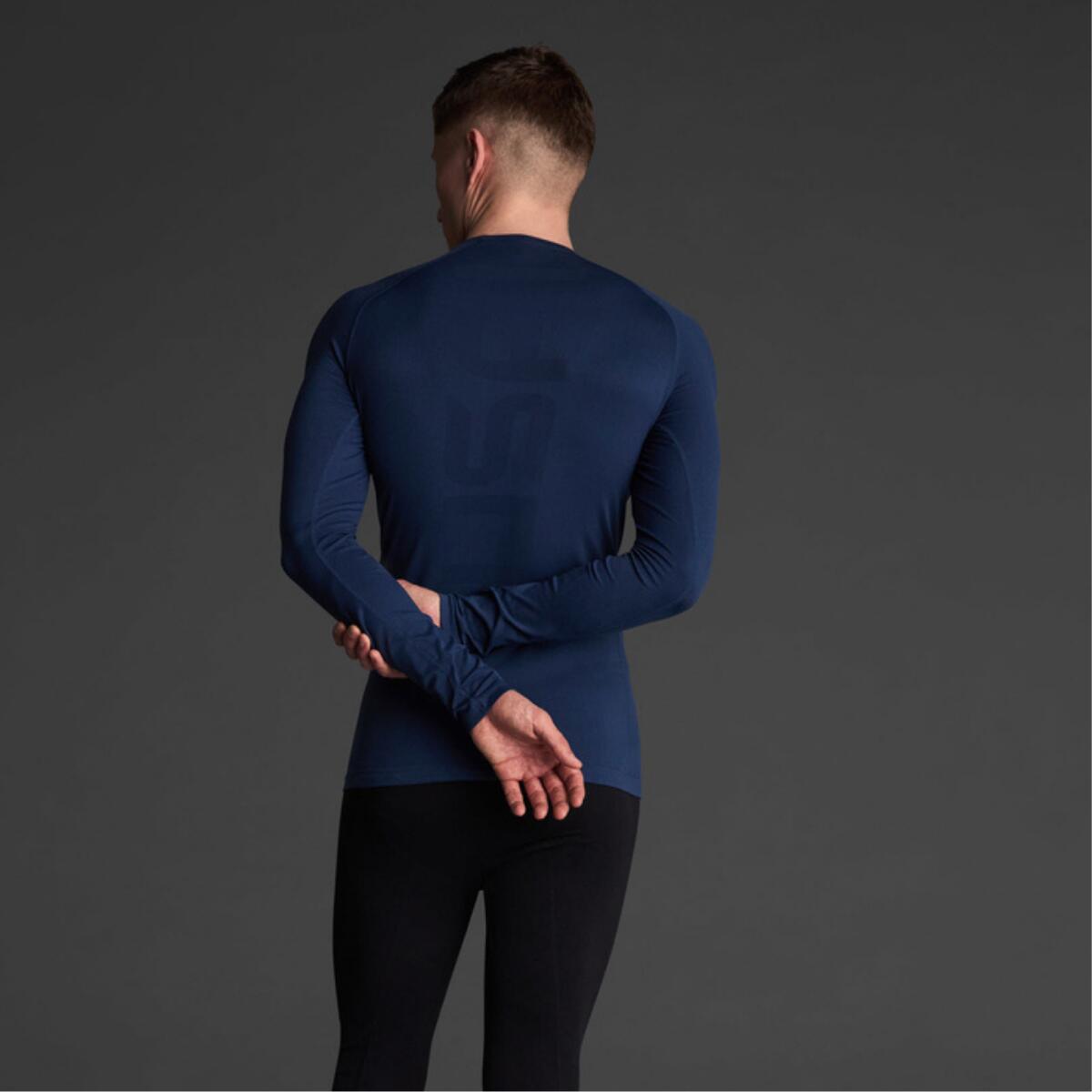 Camiseta térmica azul marino 4/6 7/7