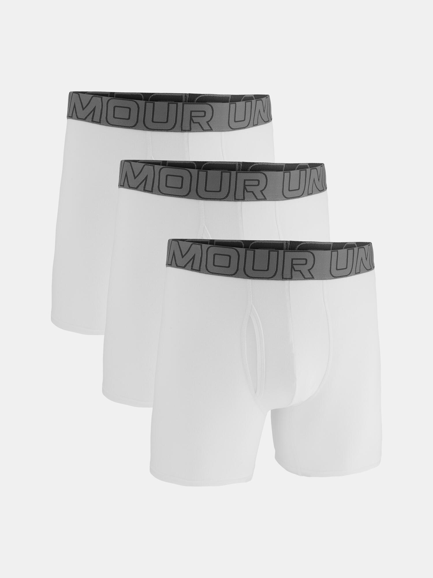 UNDER ARMOUR picture