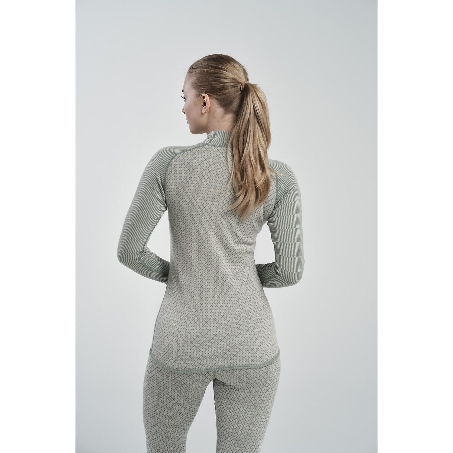 Sweatshirts W KVITEGGAMERINO 230 CROSS NECK 5/5