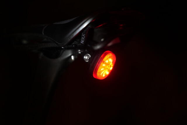 Iluminación trasera iGPSport TL50 7/7
