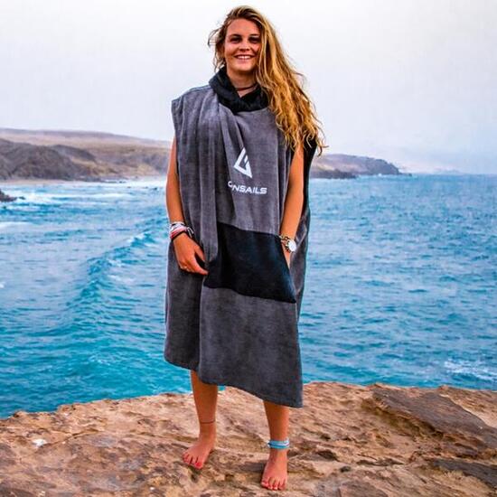 Surf Poncho graphit mit Kapuze und Känguru Tasche