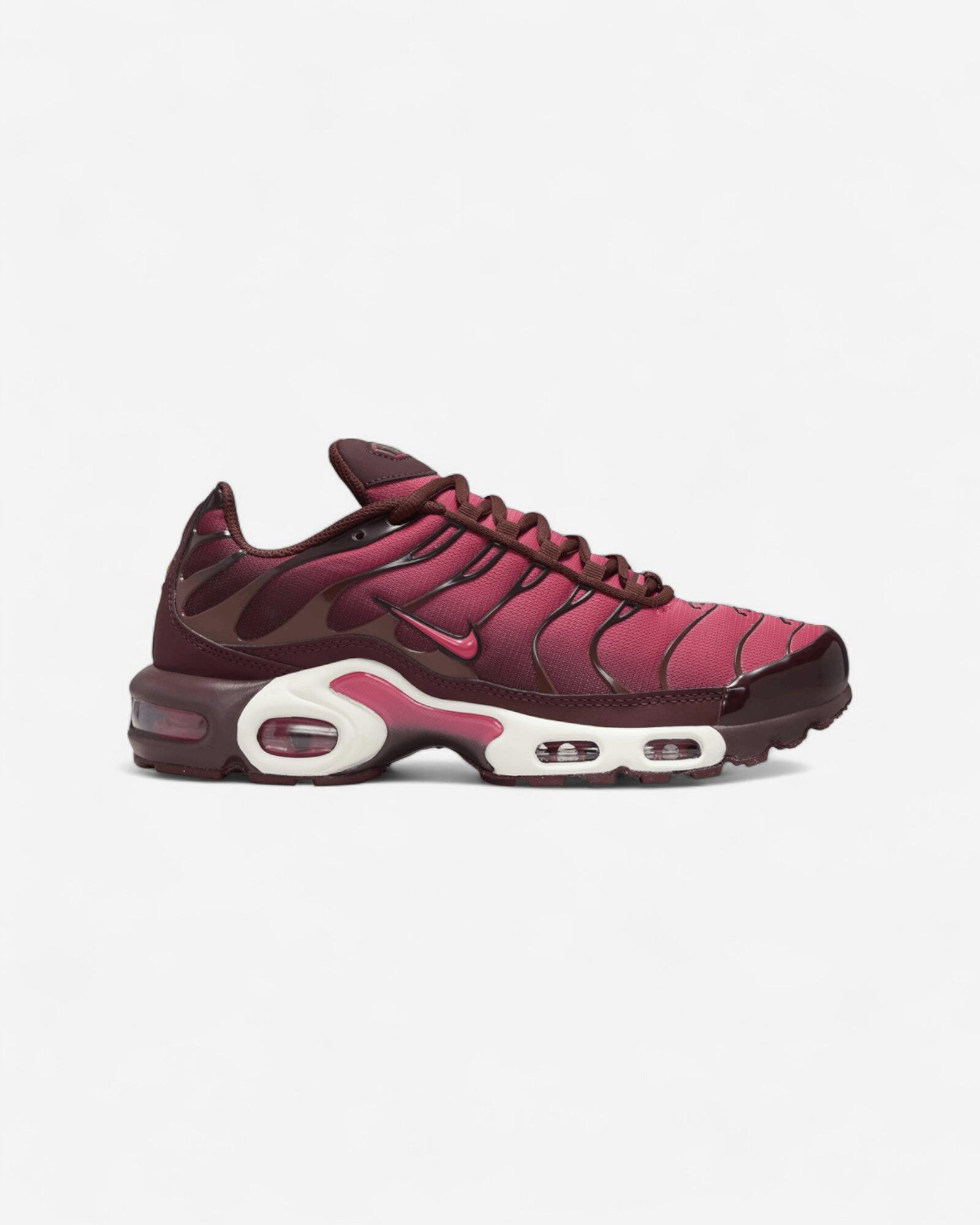 Nike air max plus burgundy crush (women's)