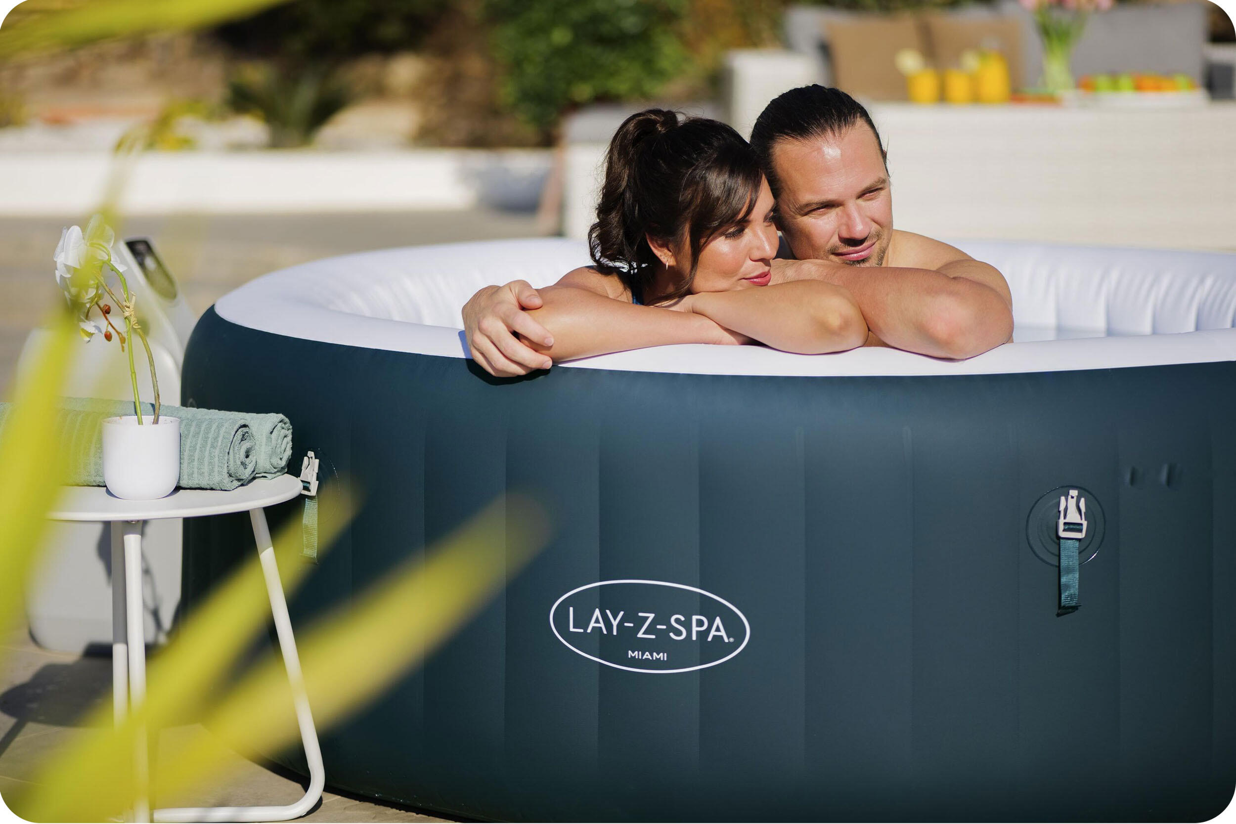 Dmuchane SPA ogrodowe AirJet Miami 6-osobowe hydromasaż Bestway 3/7