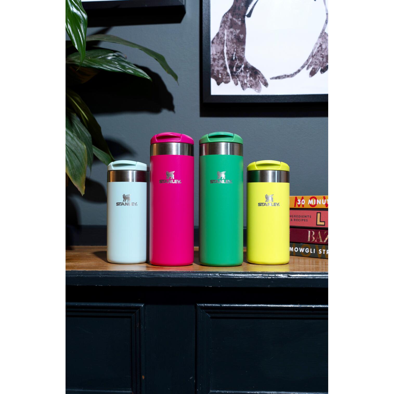 outdoorowy Stanley AeroLight™ Transit Mug .47L - Meadow 4/7
