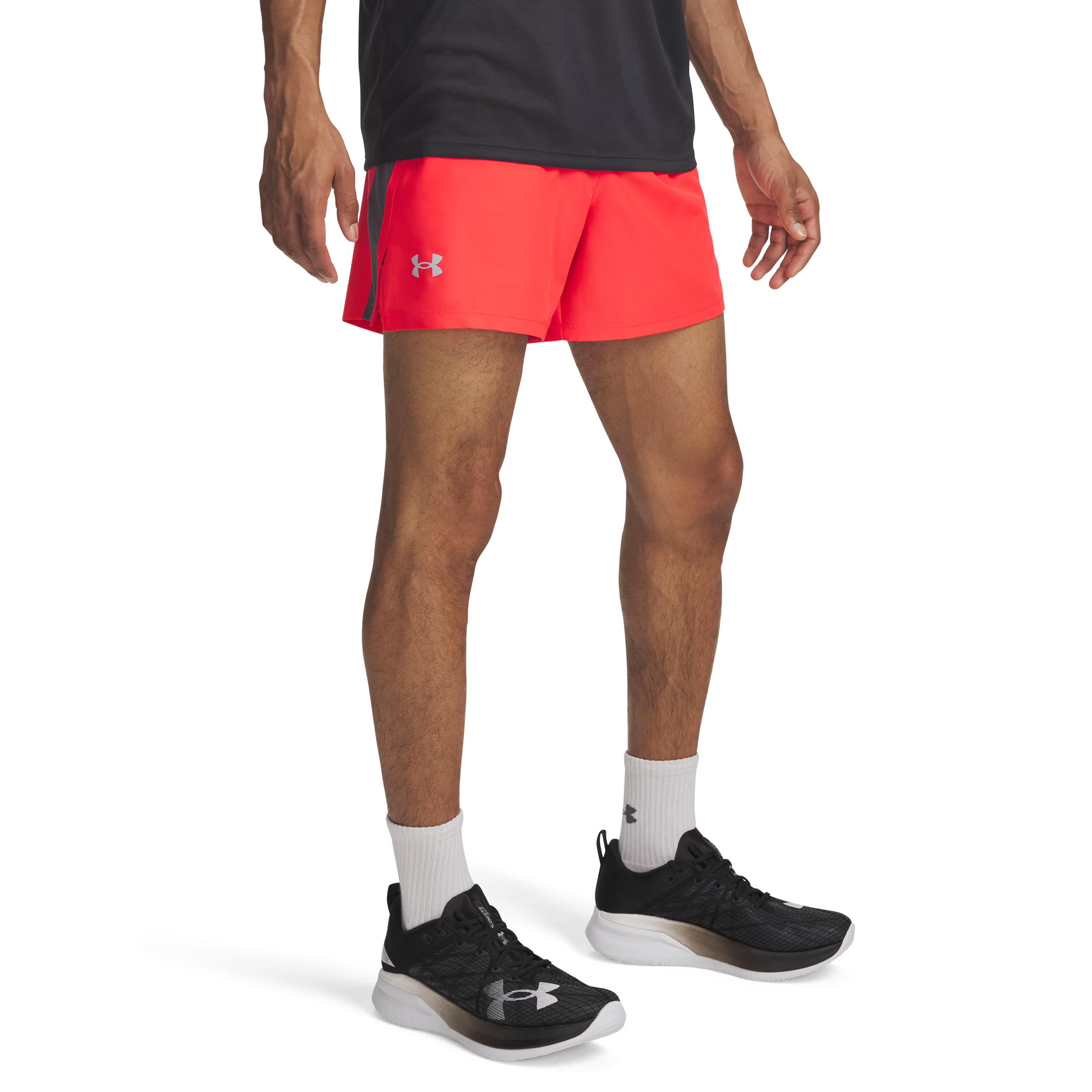 UNDER ARMOUR picture