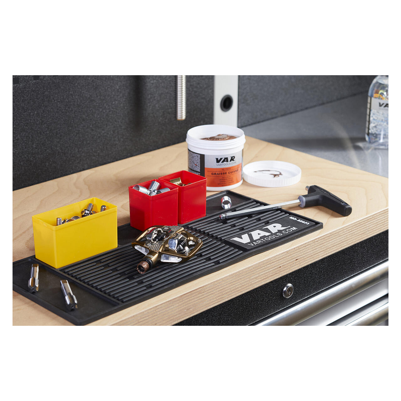 Var - Outils Atelier Tapis Pour Plan De Travail Var - Tapis De Selle - Noir - 450 Mm - Decathlon