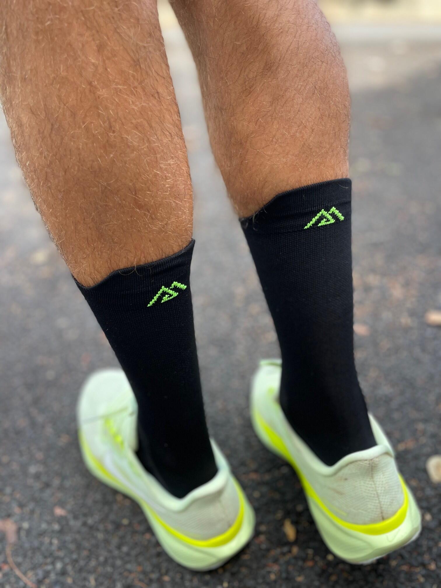 Chaussettes de Course Fines et Respirantes - Running, Vélo, Sports - Noire 2/7