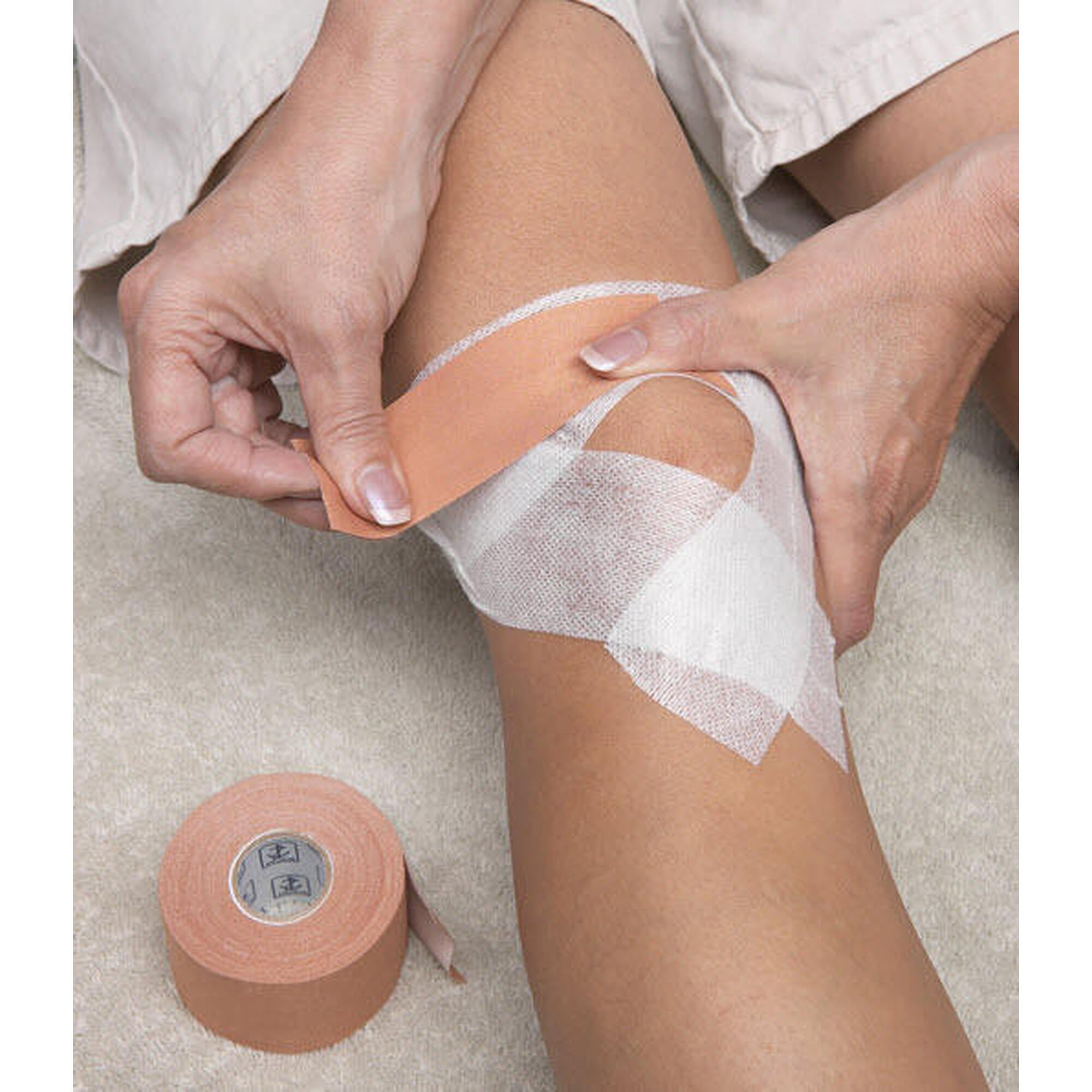 Générique Bandage Sportif Adhésif Noir – Rouleau Coton Rigide 2,5 Cm X 13,7 M – Strapping Articulations Doigts, Poignets, Animaux – Idéal Escalade, Handball, Rugby, Volley, Hockey, Football