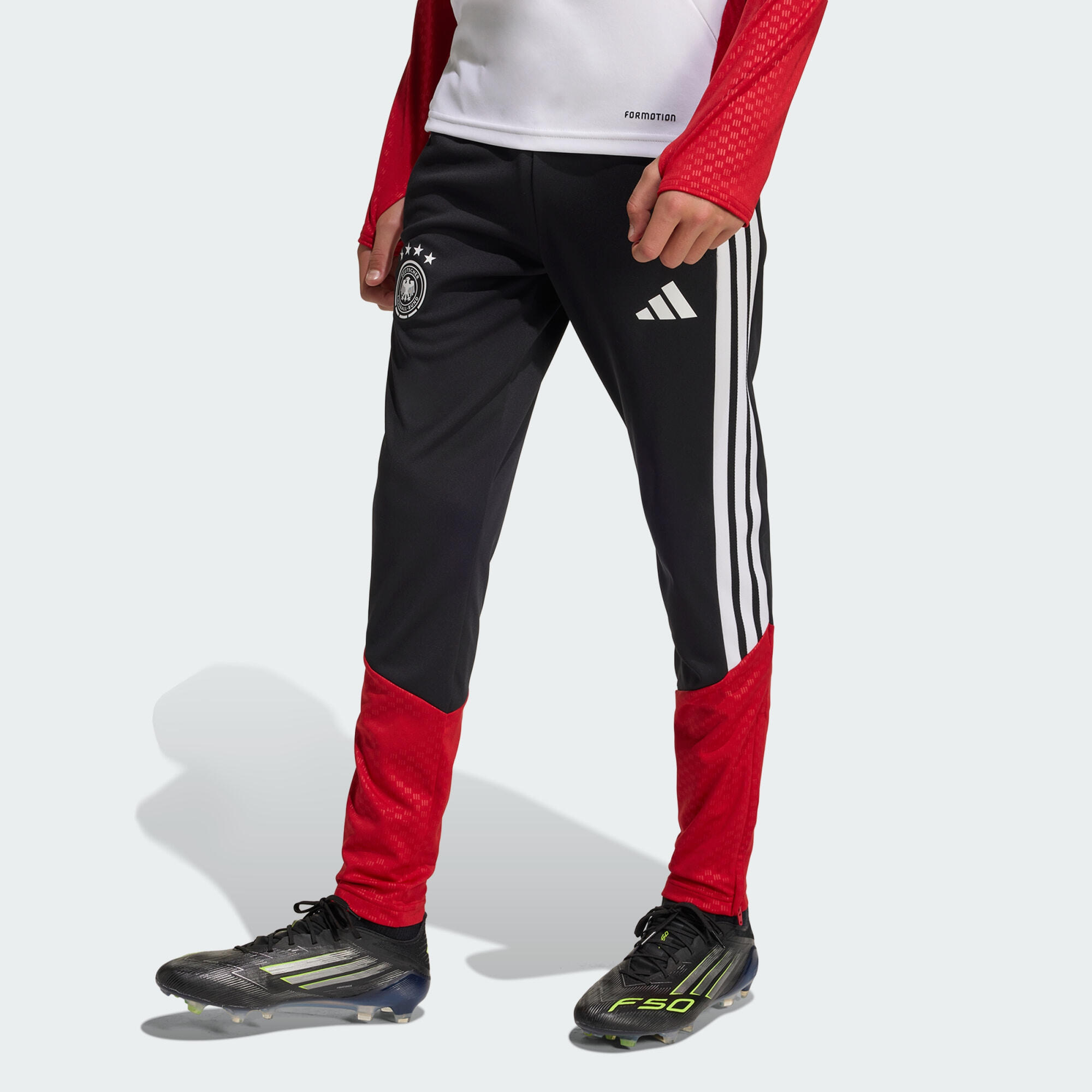 ADIDAS Pantaloni da allenamento Kids Tiro Germany 26