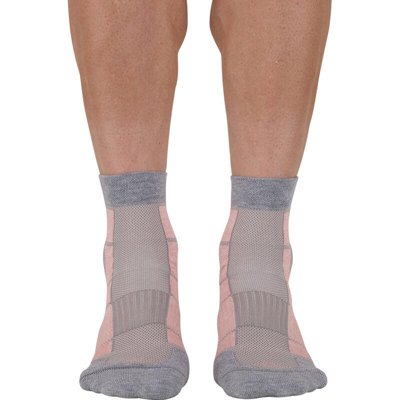 Chaussettes de randonnée ventilées - Hauteur MID - Rouge 3/4