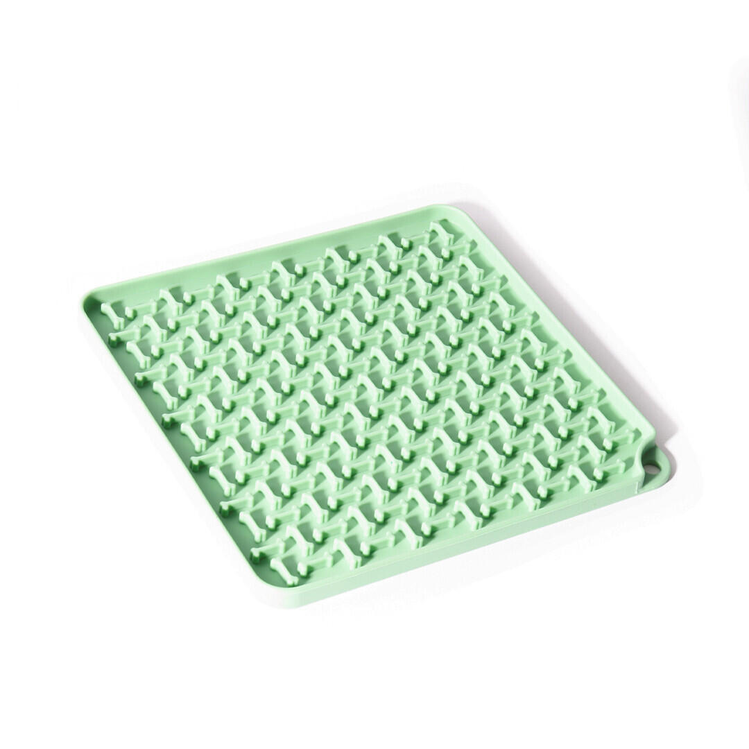 Tapis de léchage carré silicone Martin Sellier 3/6