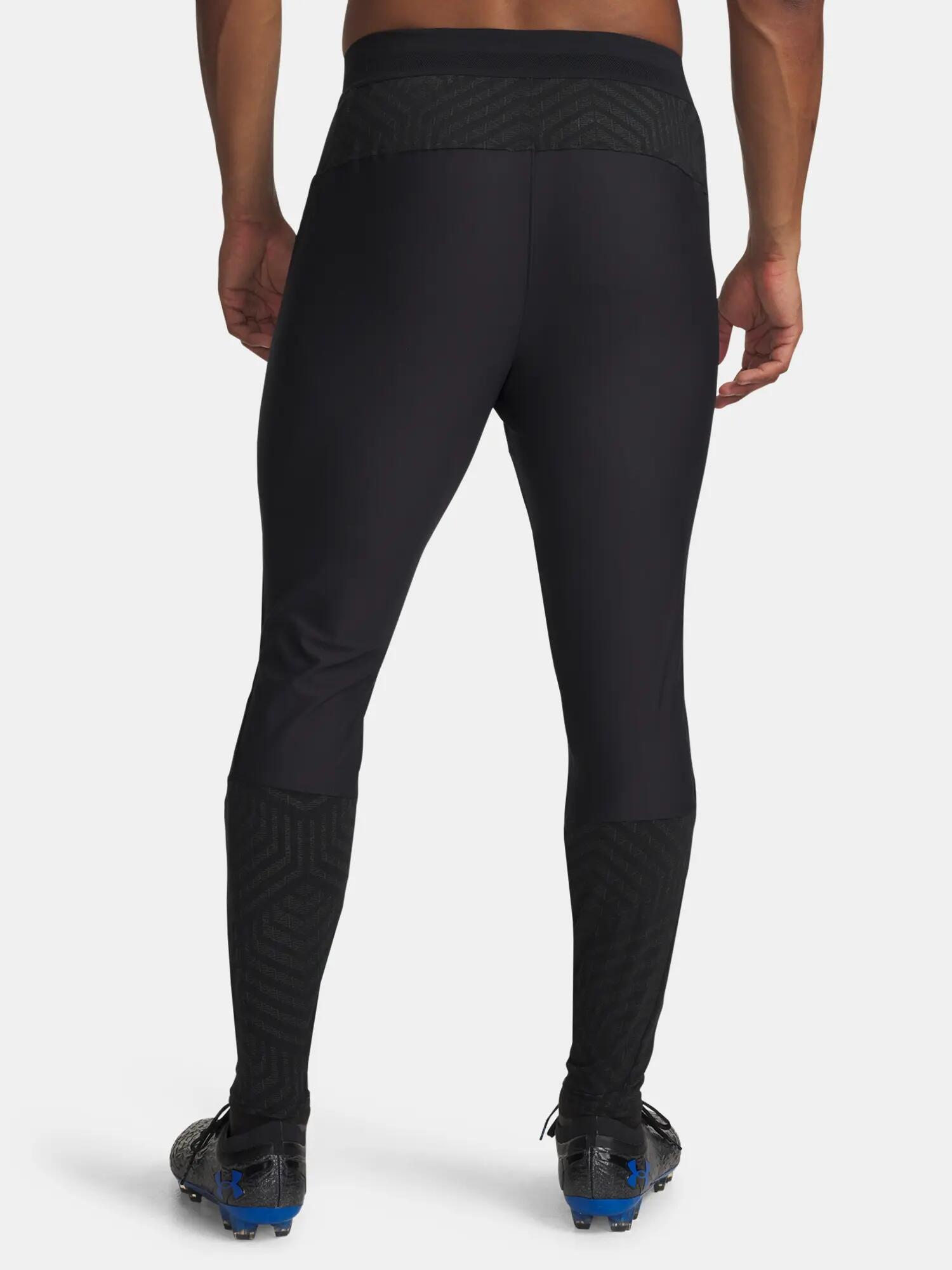 Férfi sportnadrág Under Armour UA M Ch. Pro Pant-BLK 2/4