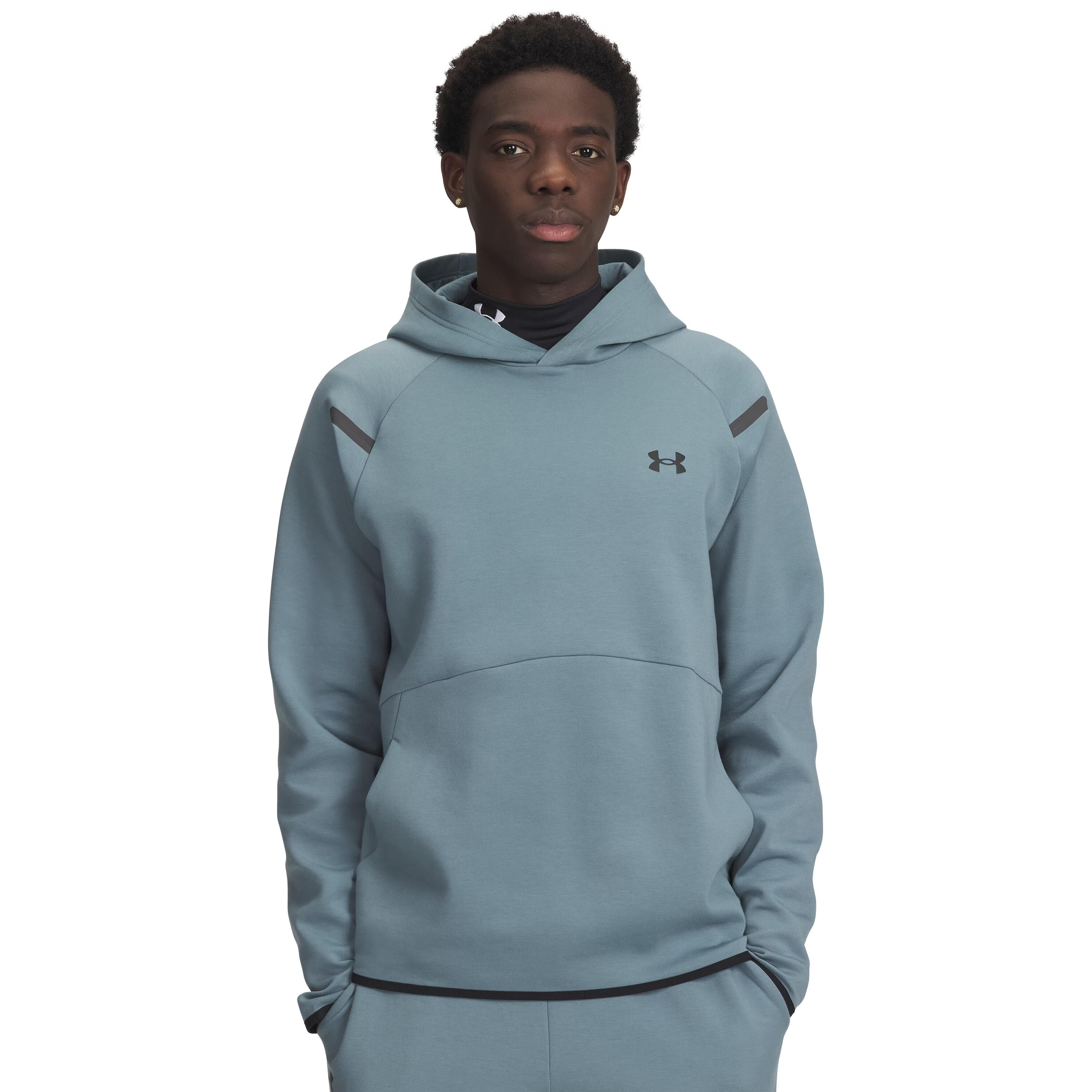 UNDER ARMOUR picture