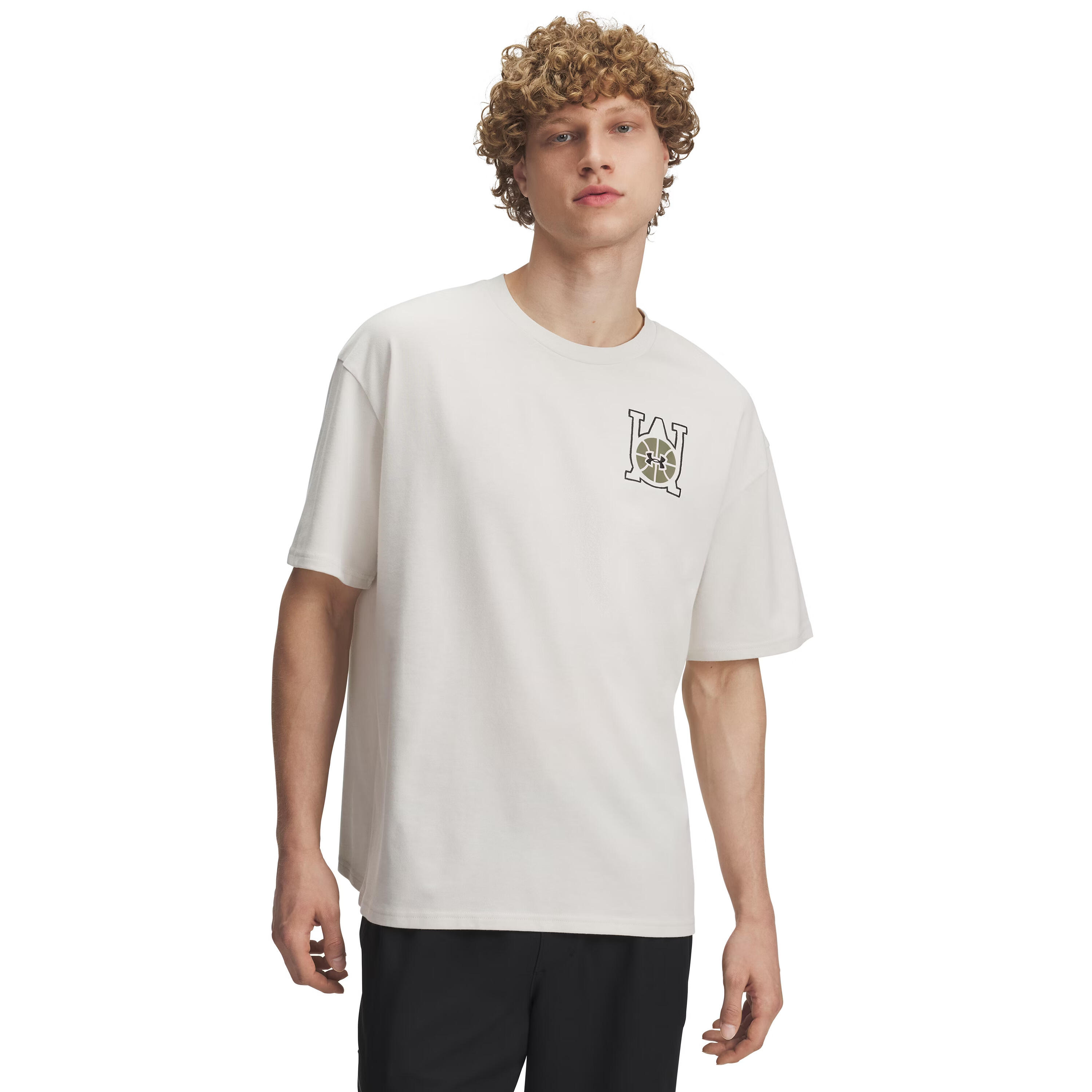 UNDER ARMOUR picture