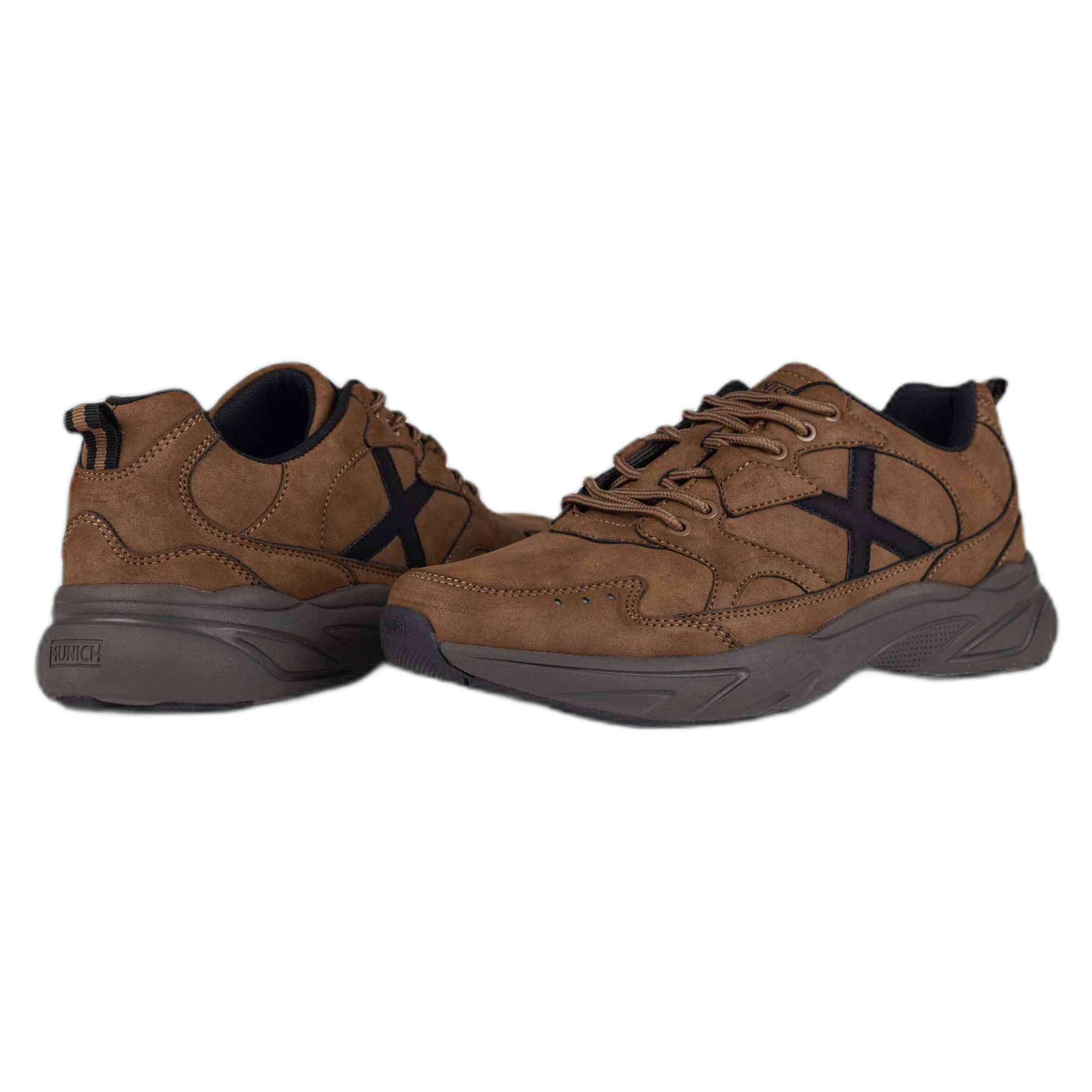 Scarpe Munich modello 4771011 per uomini 2/5