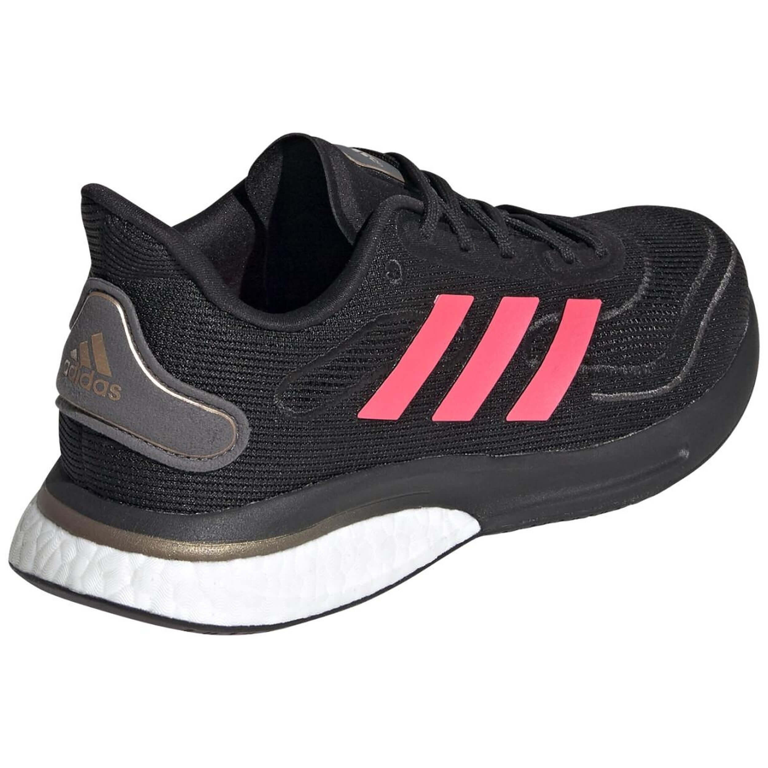 Scarpe Adidas modello FV6022 per donne 4/5