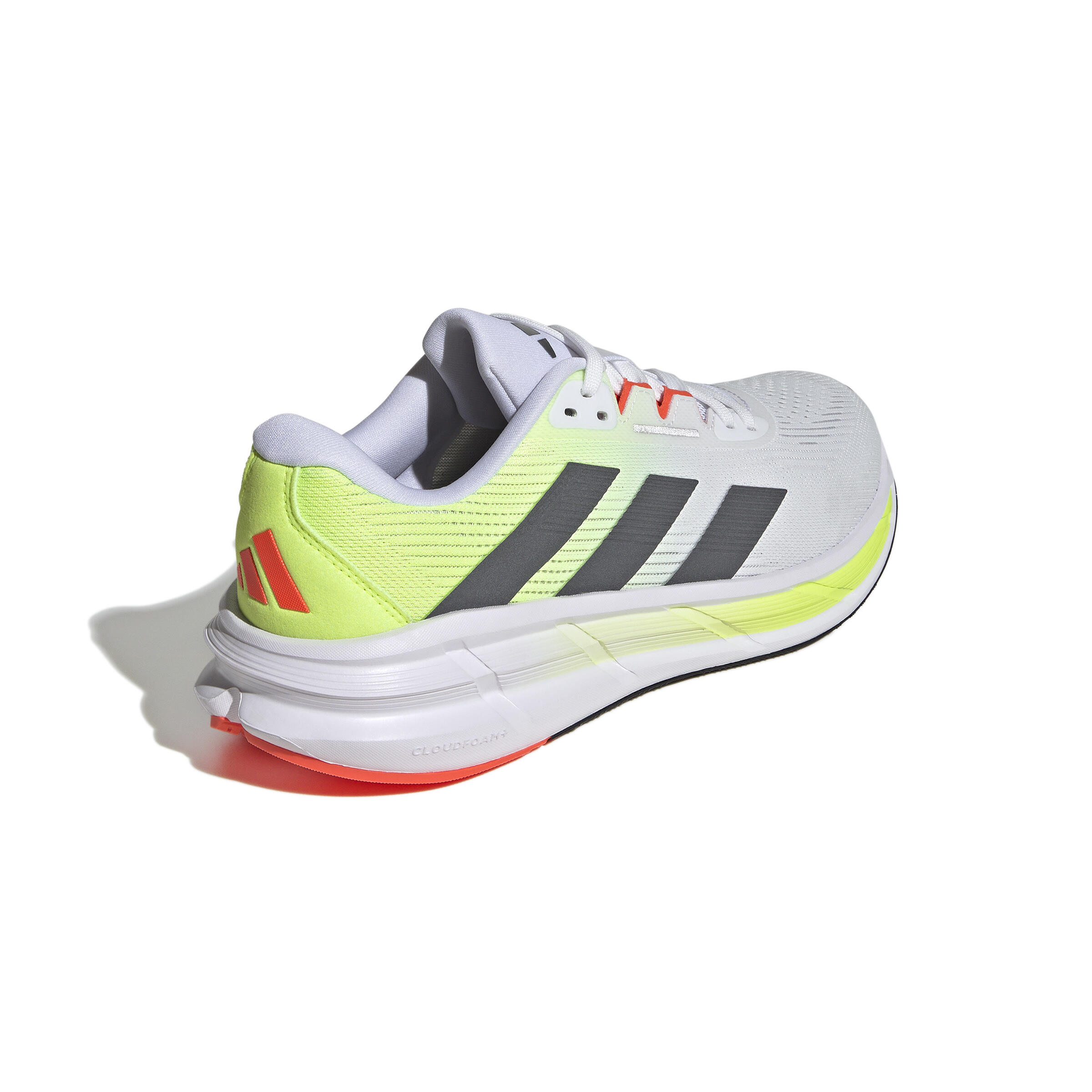 Chaussures de running adidas Questar 3 5/7