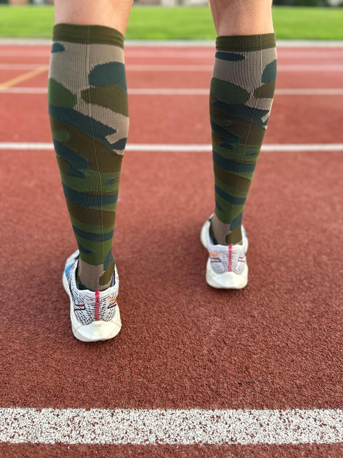Chaussettes de compression haute - Running, course, vélo et sports - Camouflage 2/5