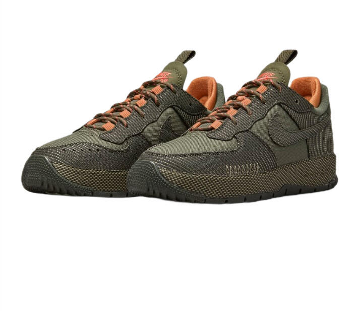 NIKE picture