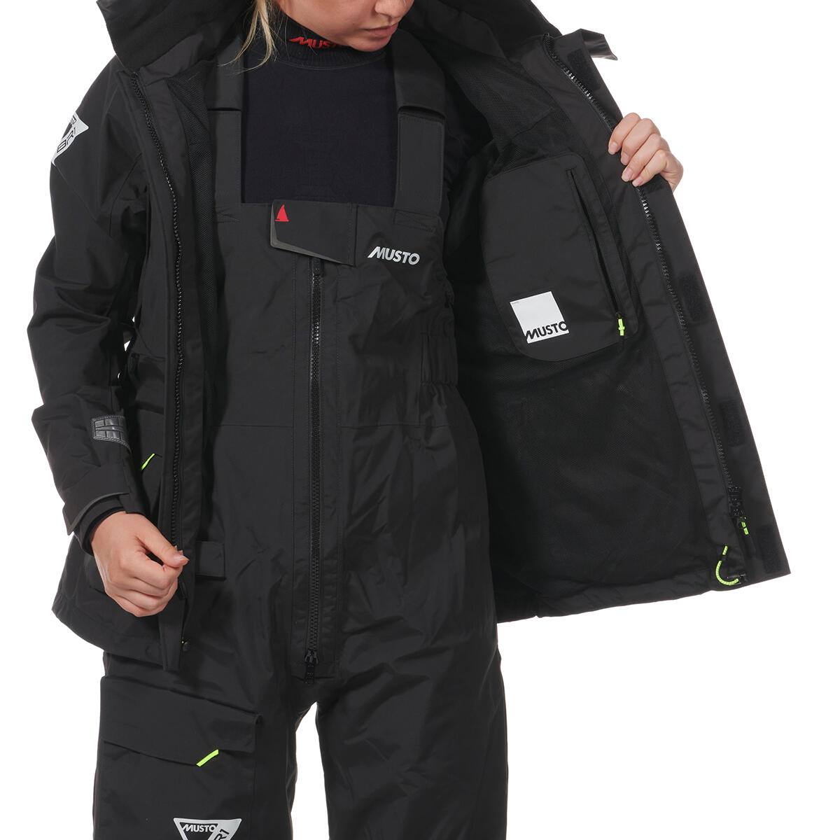 Chaqueta con capucha Musto Br1 Channel 4/5