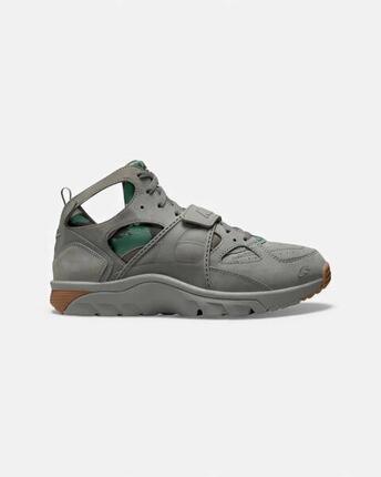 Nike Air Trainer Huarache Corteiz Gully Grey