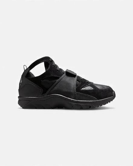 Nike Air Trainer Huarache Triple Black
