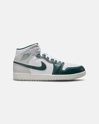 Jordan 1 Mid SE Oxidized Green