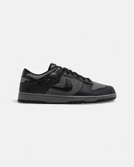 Nike Dunk Low Black Roses (Women's)