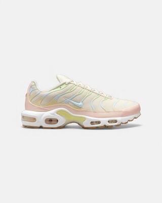 Nike Air Max Plus Crimson Tint (Women's)