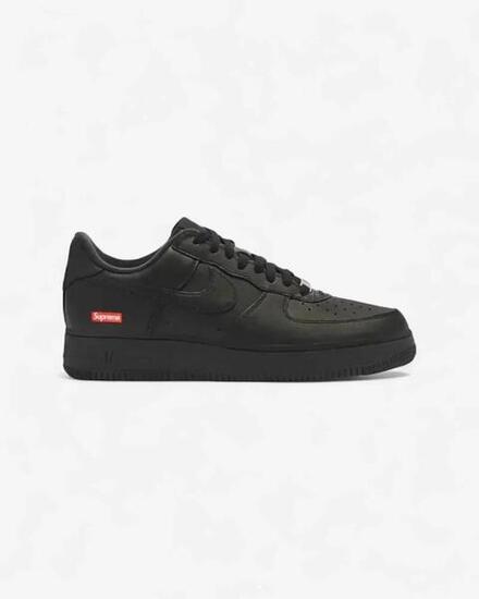 Air Force 1 Low Black Supreme