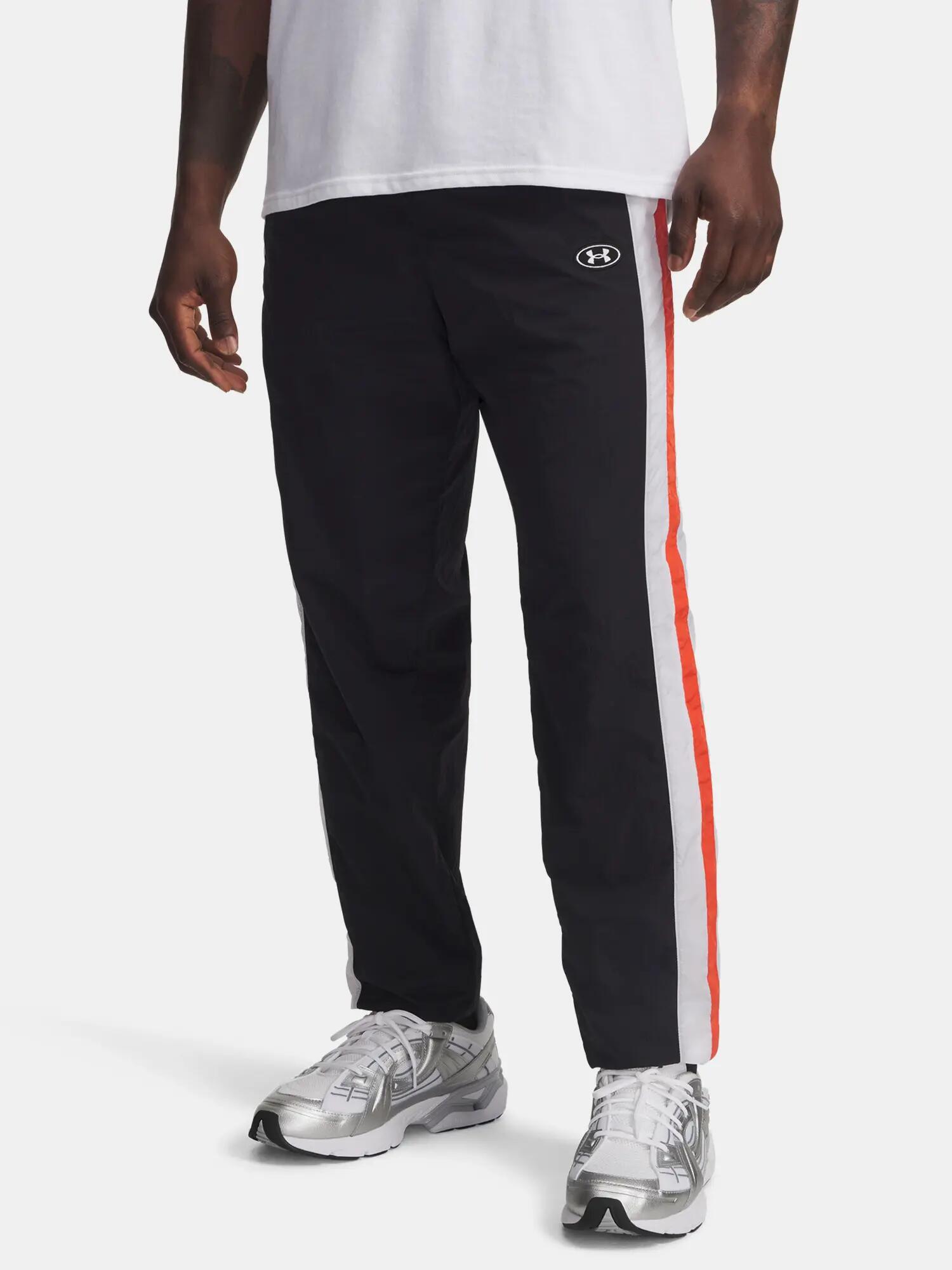 Férfi sportnadrág Under Armour UA Icon Wvn Track Pnt-BLK 1/4