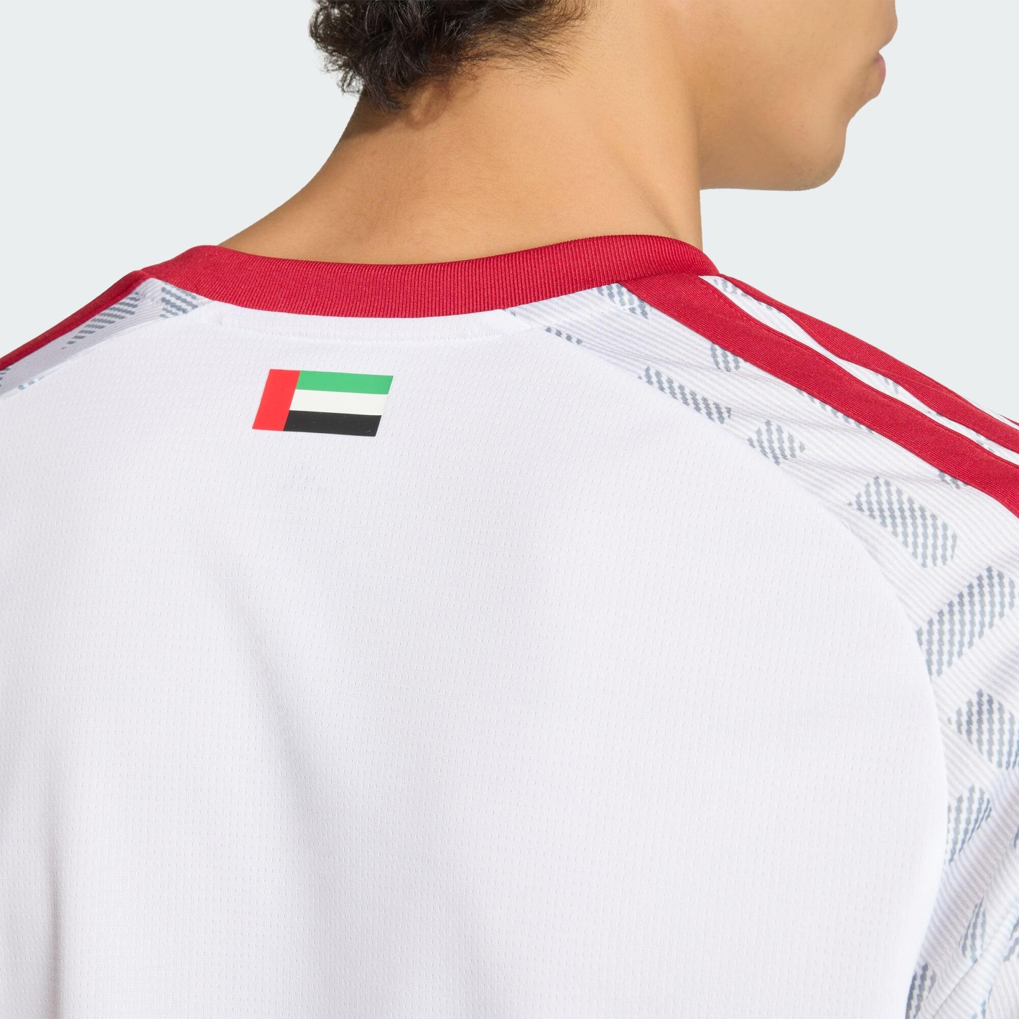 Verenigde Arabische Emiraten 26 Thuisshirt 5/8