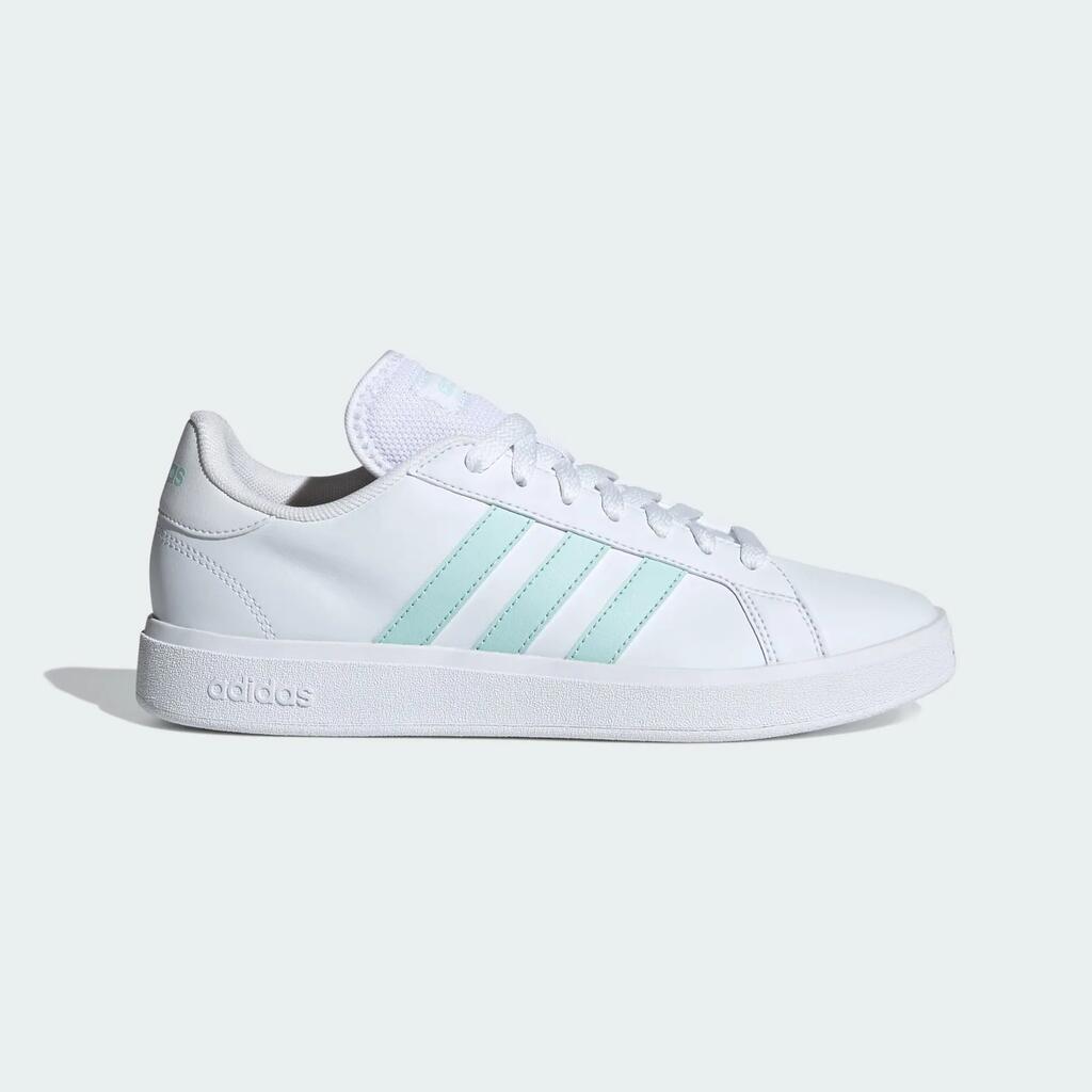 WHITE / BLUE