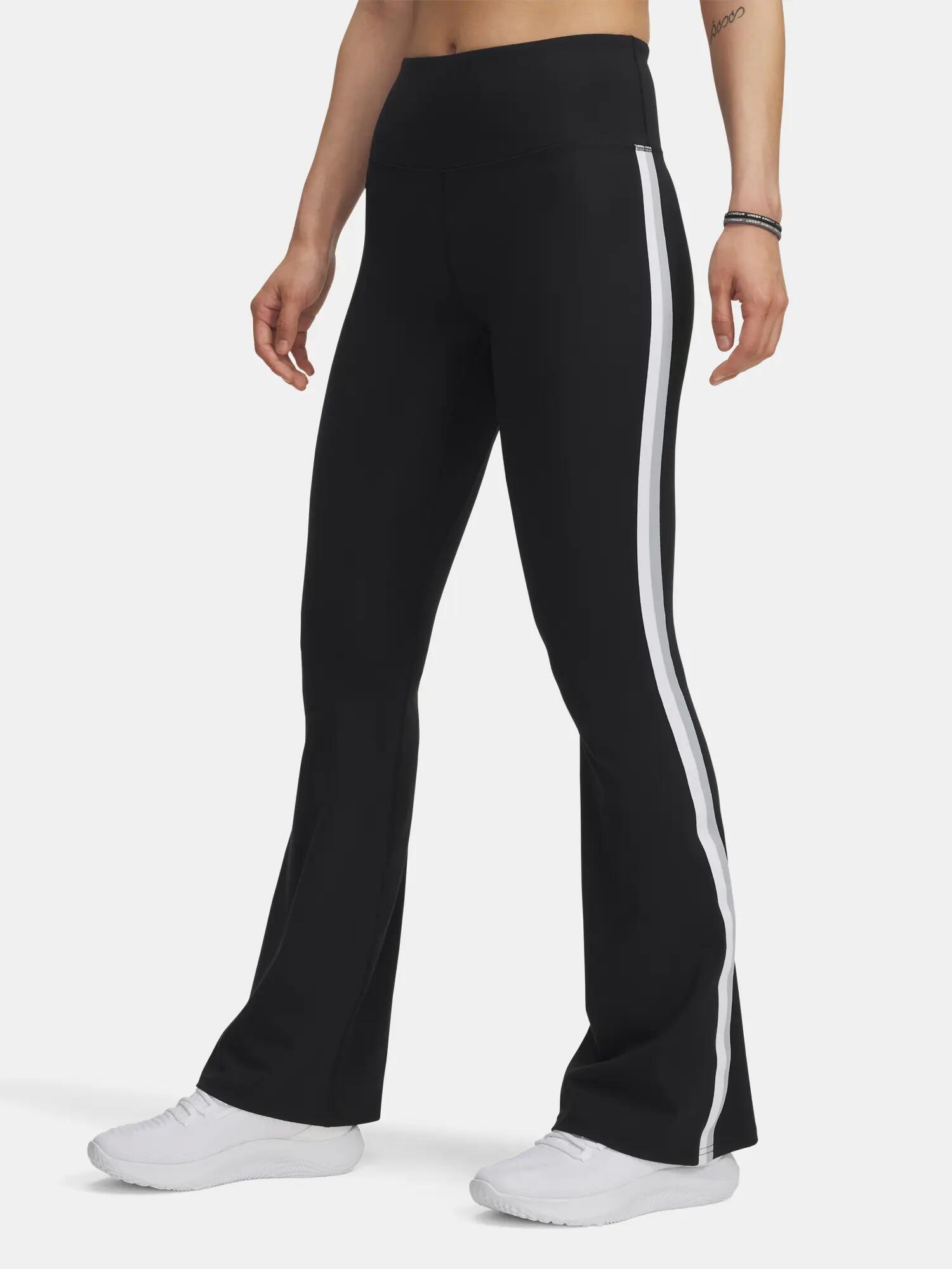 UNDER ARMOUR picture