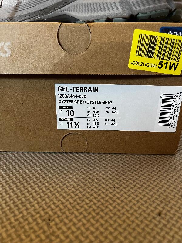 Tussen Particulieren - Asics Gel Cross 3/6