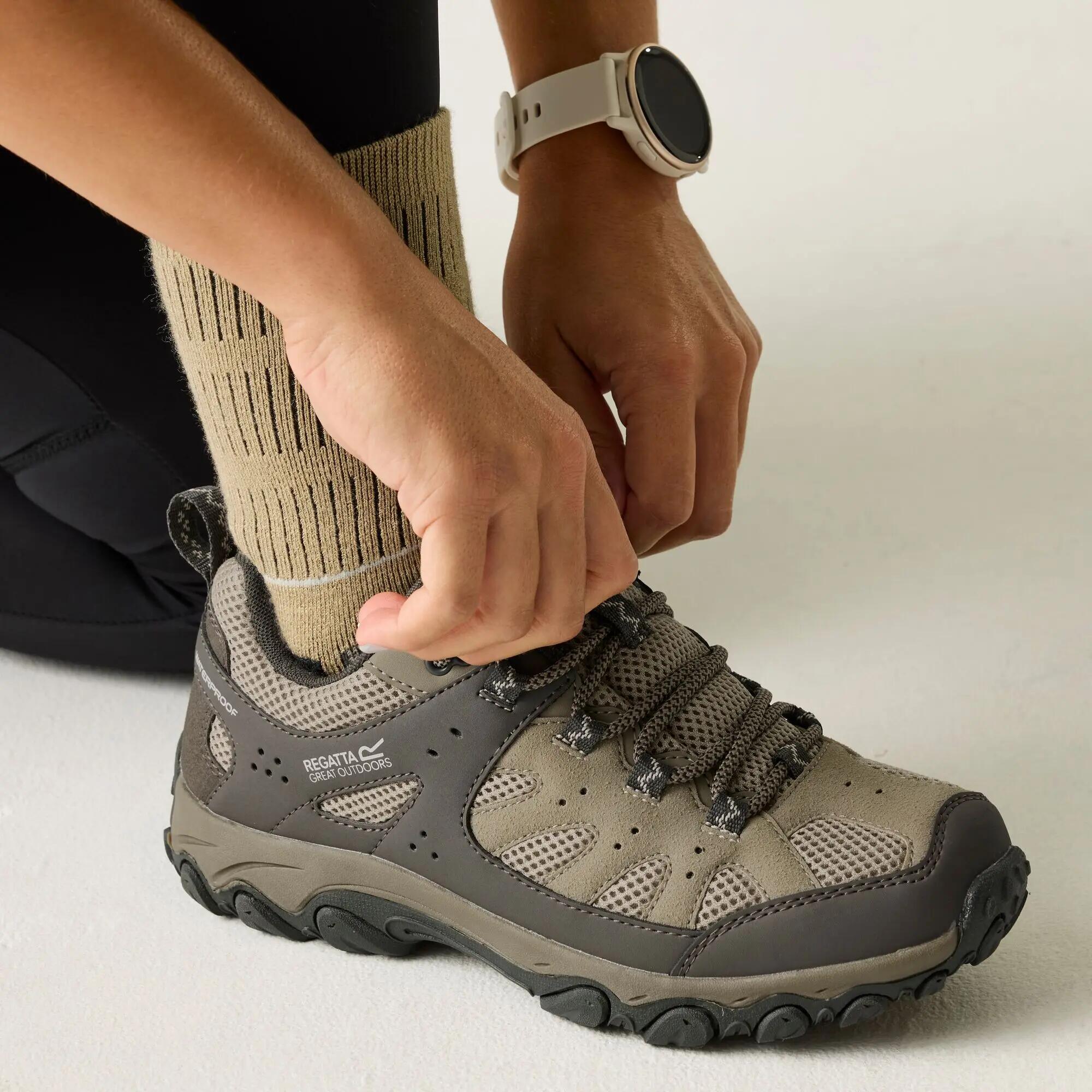 Chaussures de randonnée basses, respirantes et imperméables pour femme Edgepoint 4/7