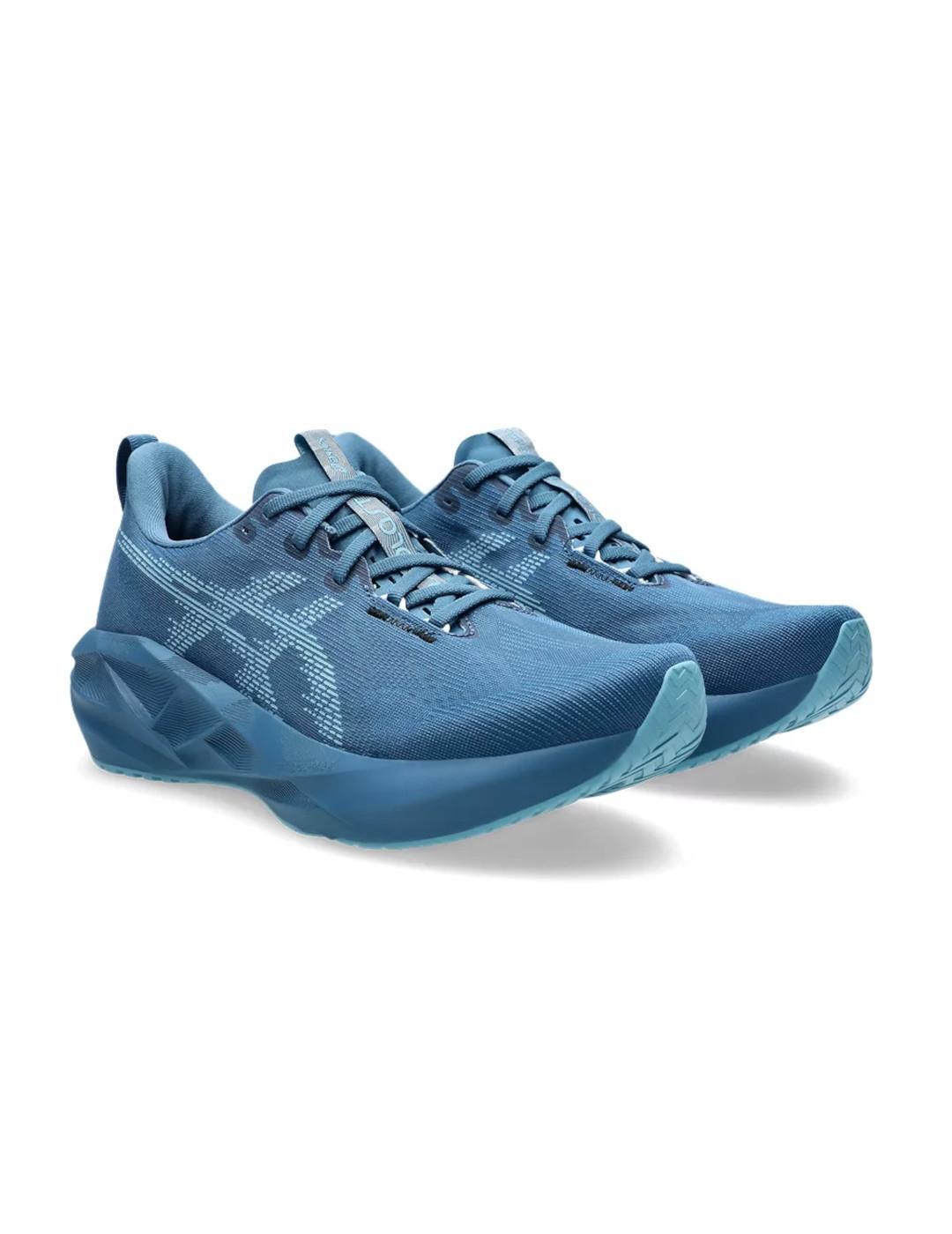 Hardloopschoenen Asics model Novoblast 5 voor mannen 3/6