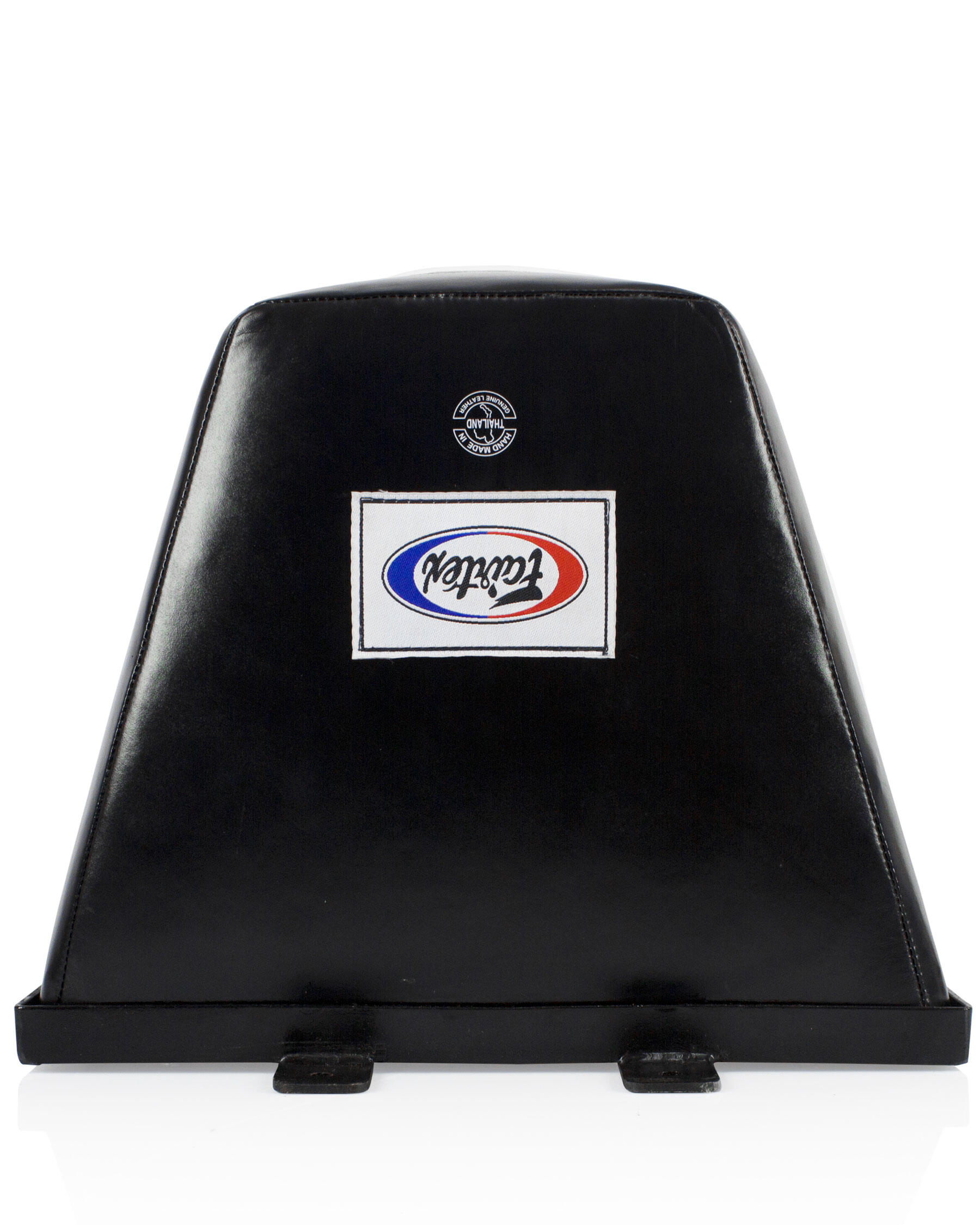 Fairtex UC1 Wand_Boxsack 5/6