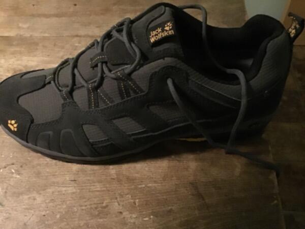 Tussen Particulieren - Donkergrijze Jack Wolfskin wandelschoen heren 3/4