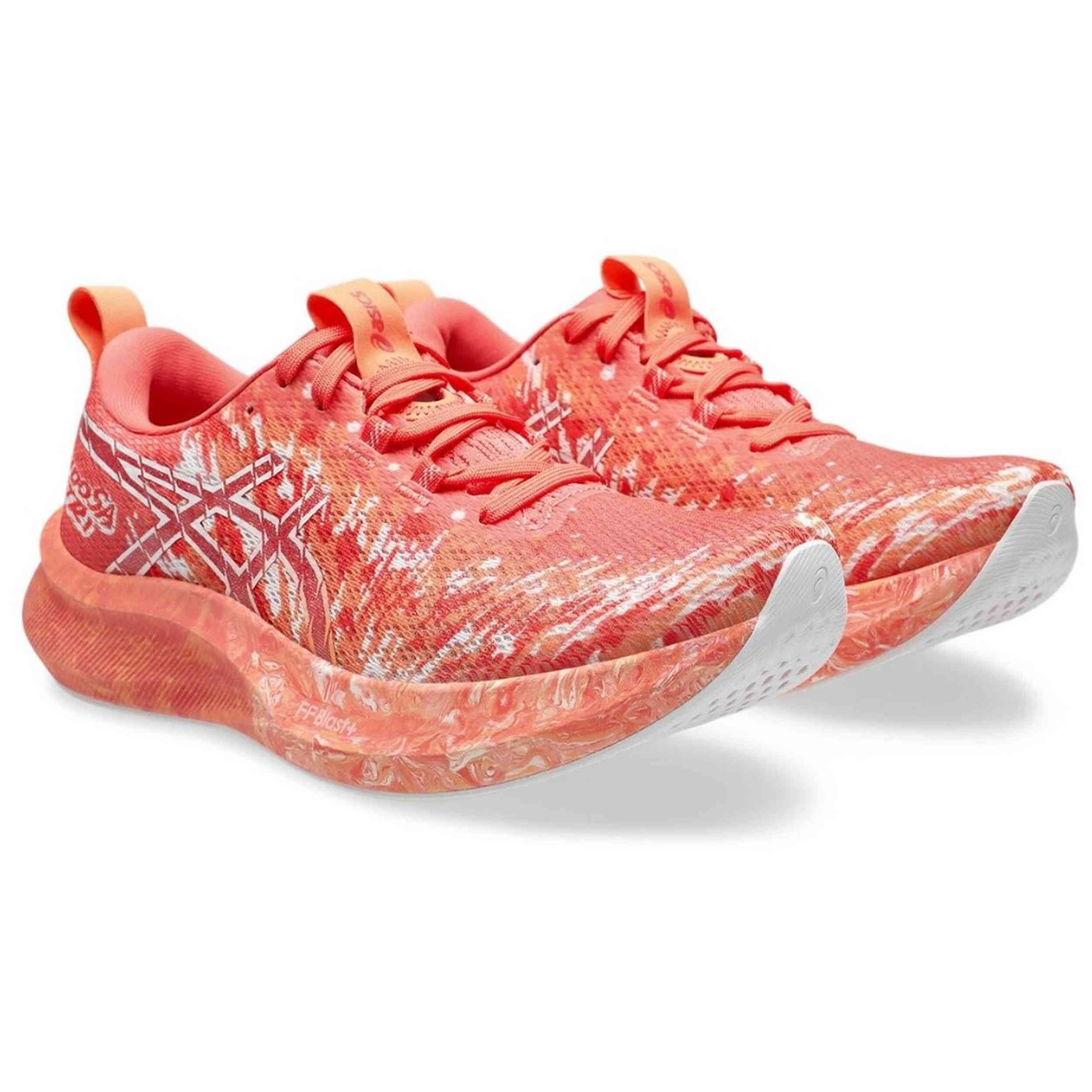 Chaussures de course Asics modèle Noosa Tri 16 pour femmes 2/5