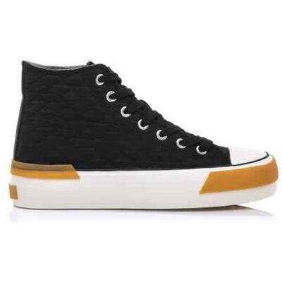 Zapatillas Mustang modelo 10225-367723 para mujer