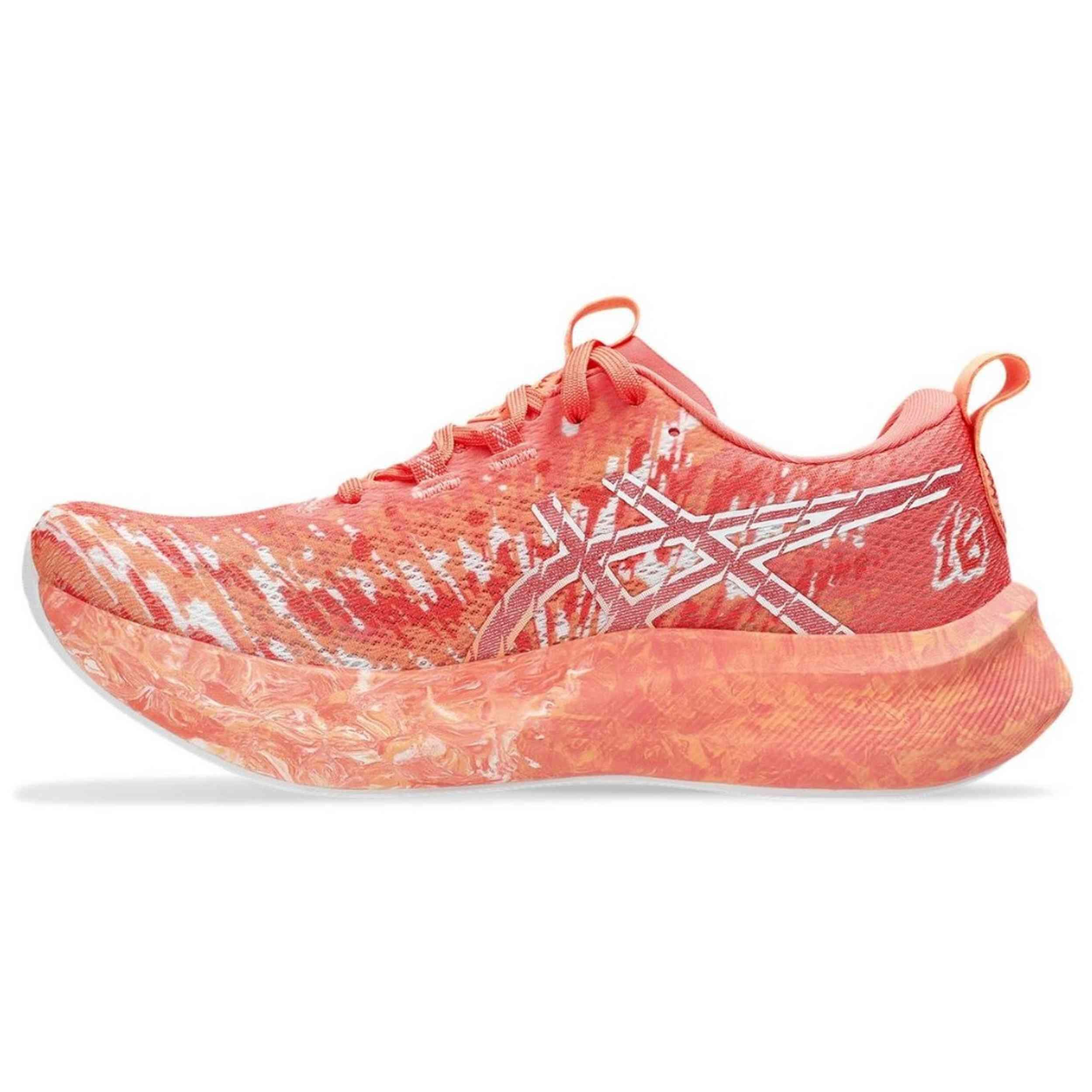 Chaussures de course Asics modèle Noosa Tri 16 pour femmes 4/5