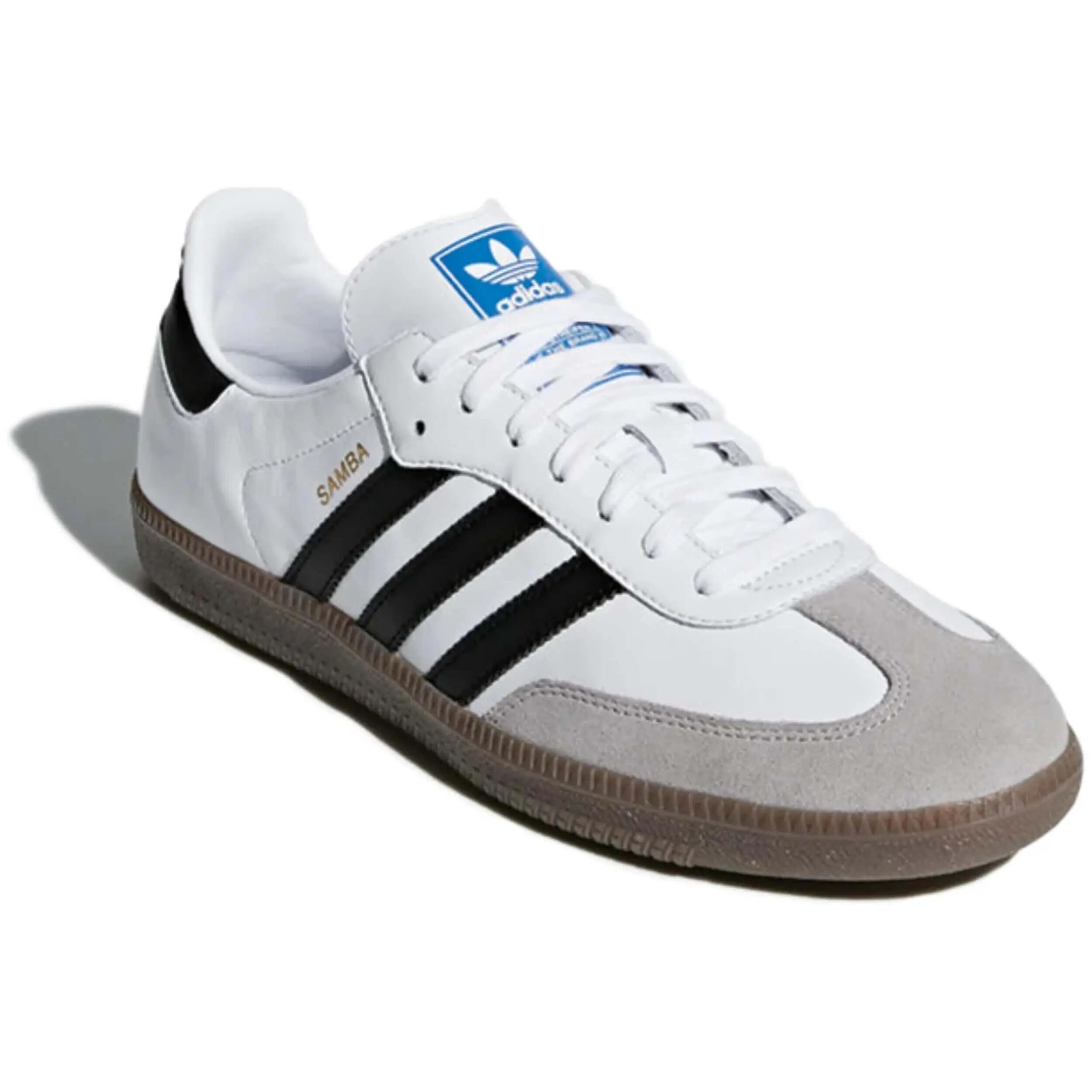 Baskets Adidas modèle B75806 pour femmes 2/4
